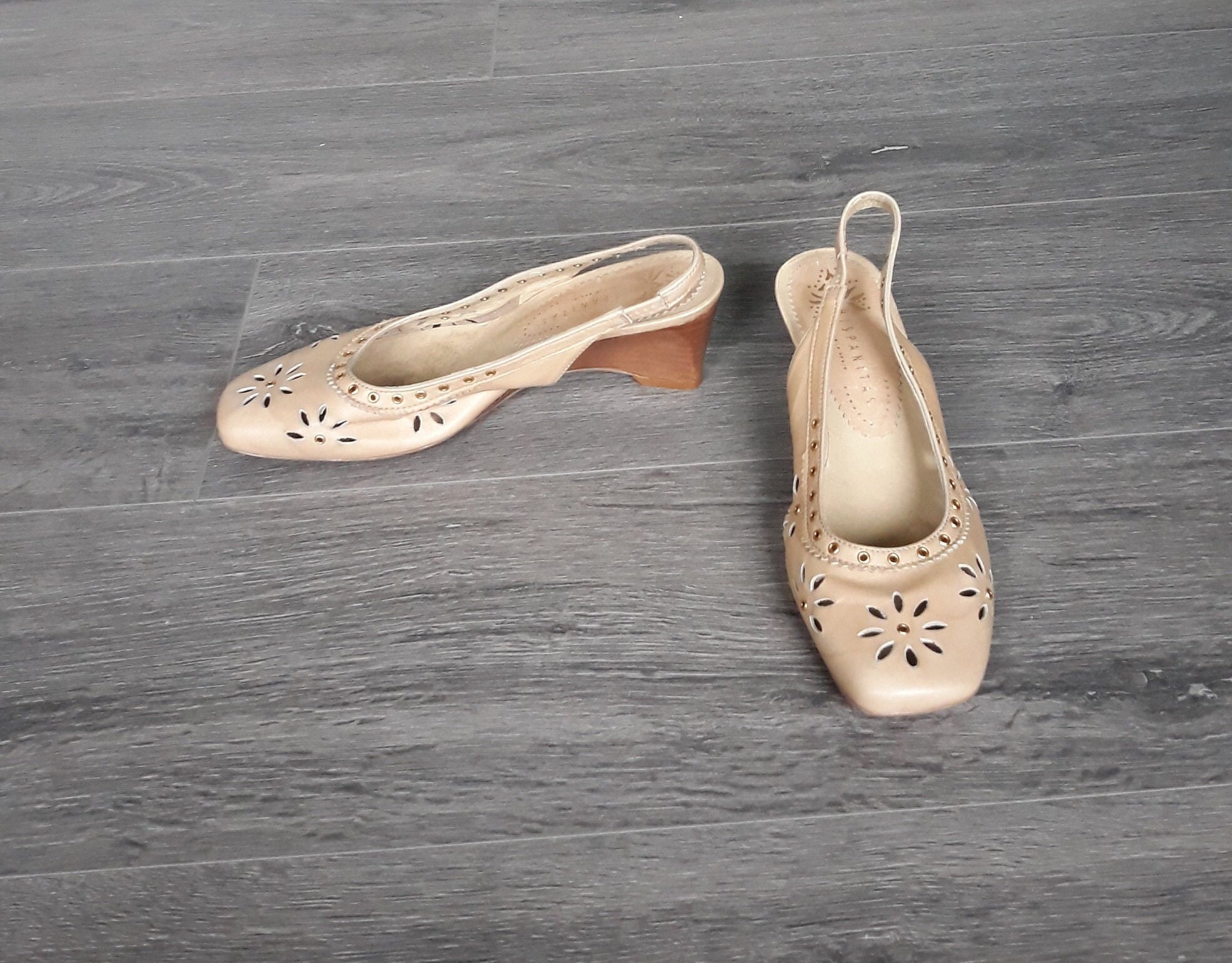 Beige Leather Women Shoes Slingback Wedge Heel Sandals Size 37 1/2 Eu Square Toe Made in Spain