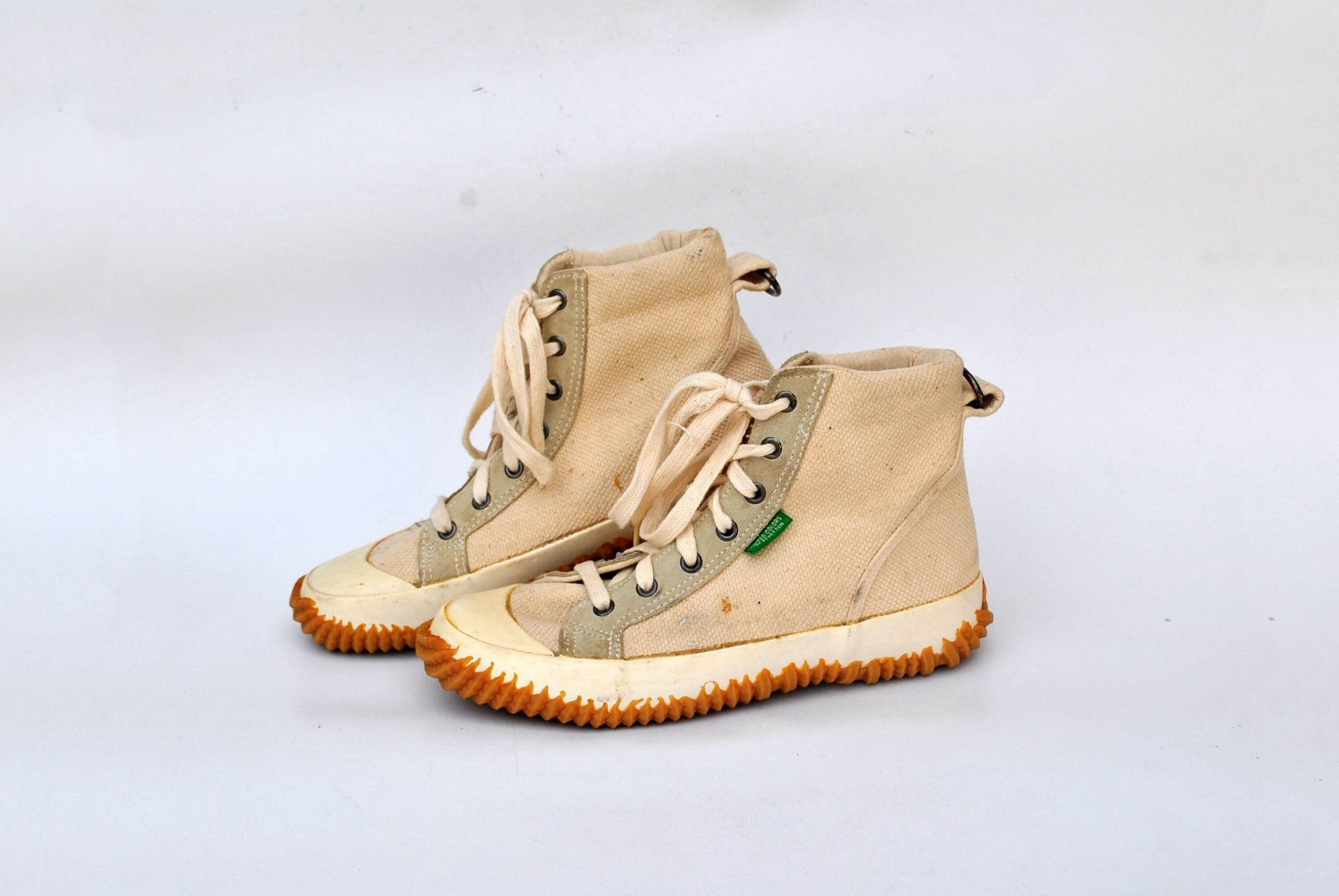 Benetton Vintage Shoes Natural All Star Hi Tops Womens Size Eu 38 Uk 5 Us 7 Vegan Beige Boots Rock Coachella Walking Hiking