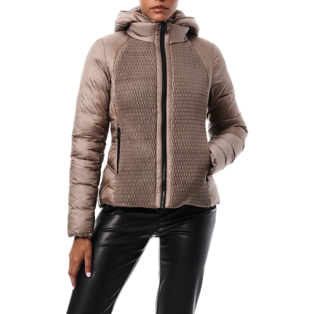 Bernardo Textured Insulated Puffer Jacket in Liquid Metal at Nordstrom Rack, Size Large