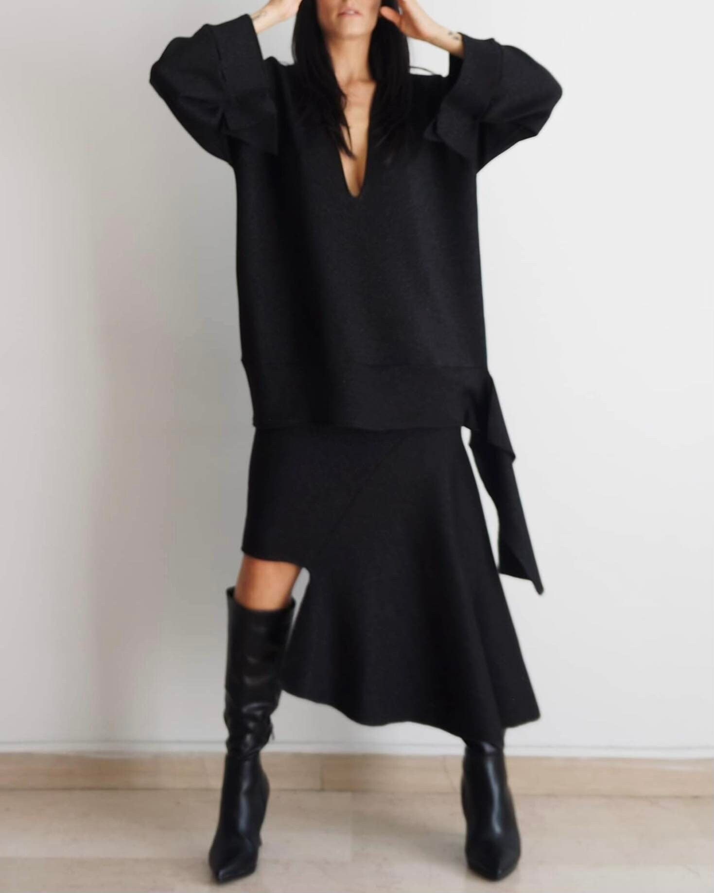 Black Oversize Sweater, Deep V Neckline Top, Maxi & Mini Dress Knitted Top, Women's Set Skirt Soft Autumn Winter Wide