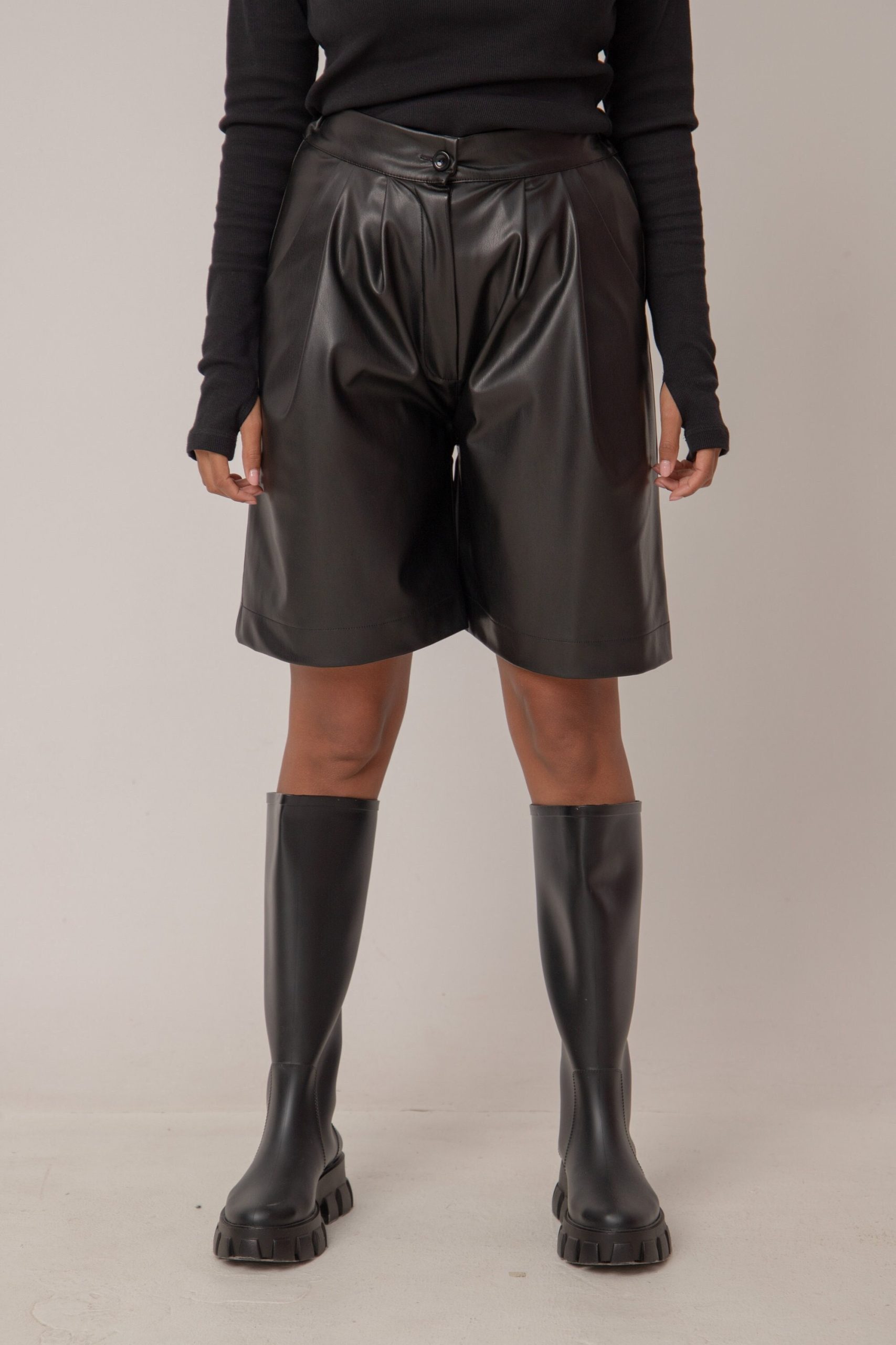 Black Shorts, Vegan Leather High Waisted Shorts,/Kalene /, Classic Knee Pants, Women Plus Size Pants