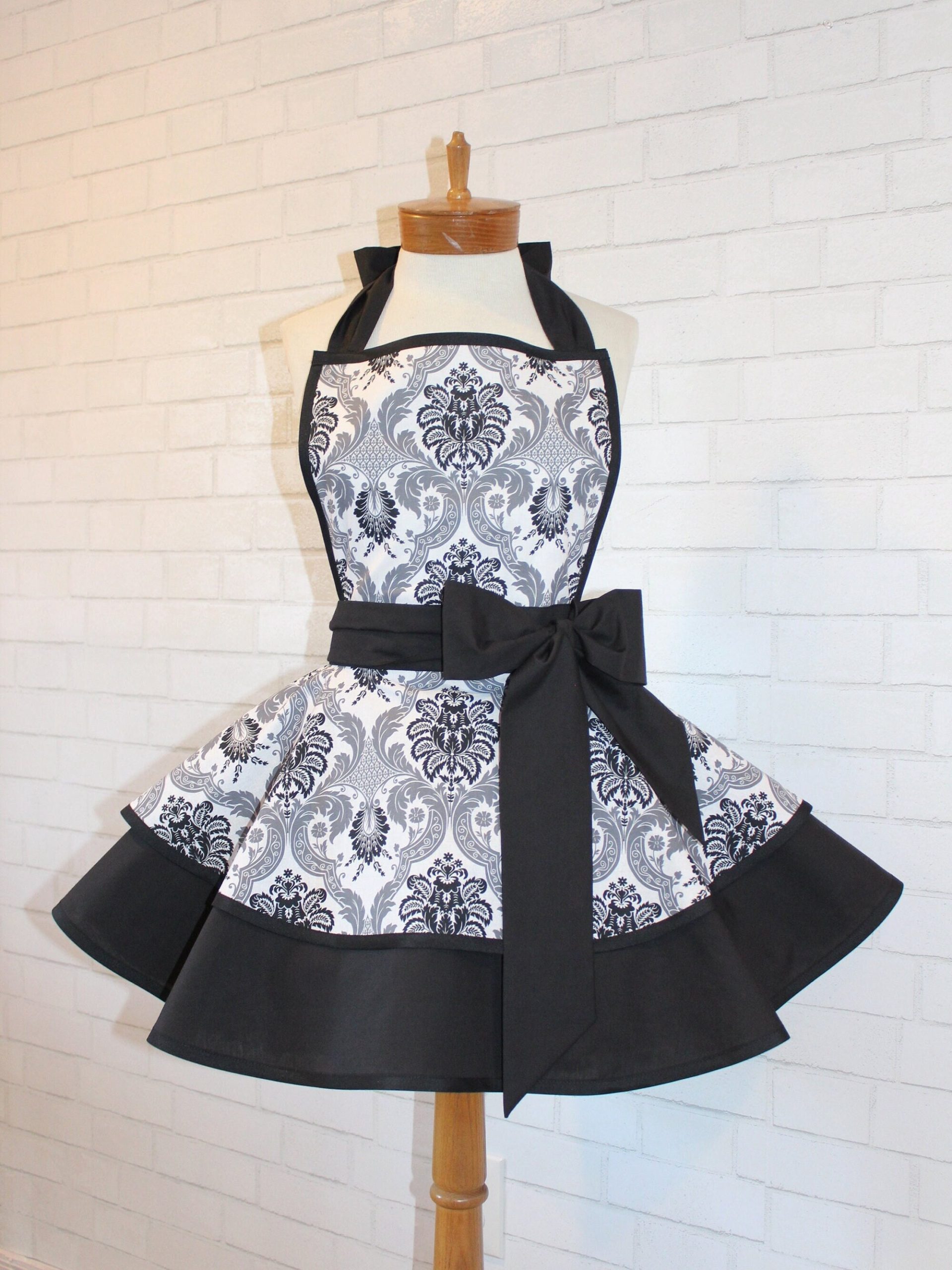 Black & White Damask Print Woman's Retro Apron With Tiered Skirt & Bib...ready To Ship