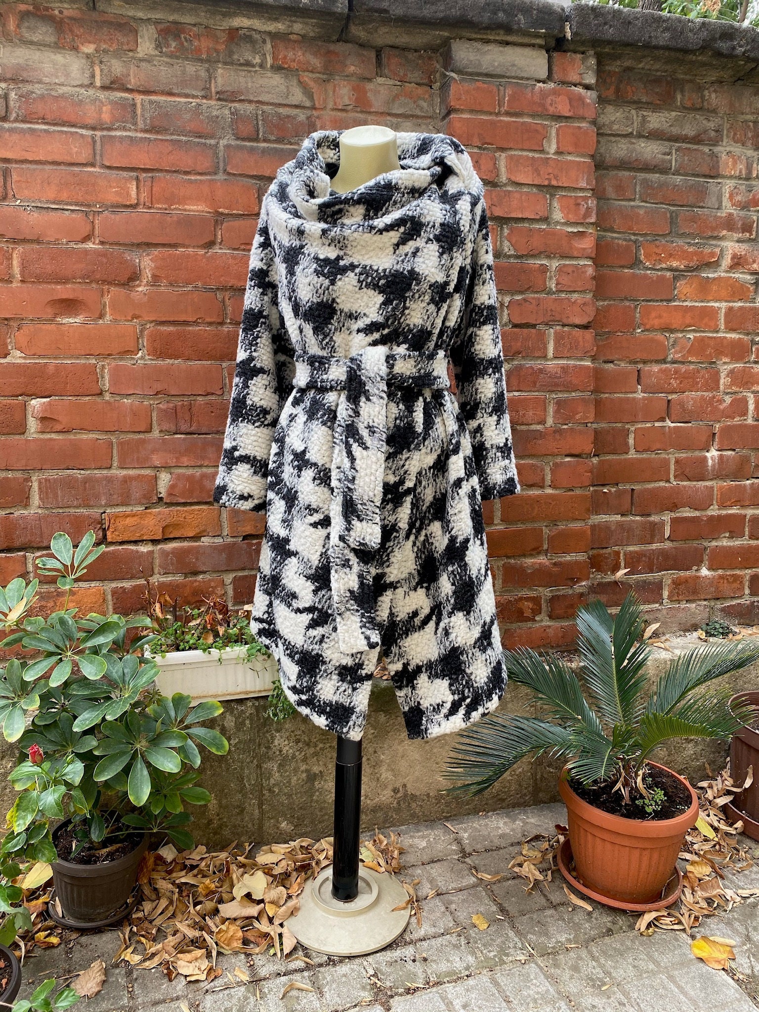 Blanket Wrap Coat, Square Wool Wrapped White Tartan Plaid Wool Cardigan, Black Cardigan