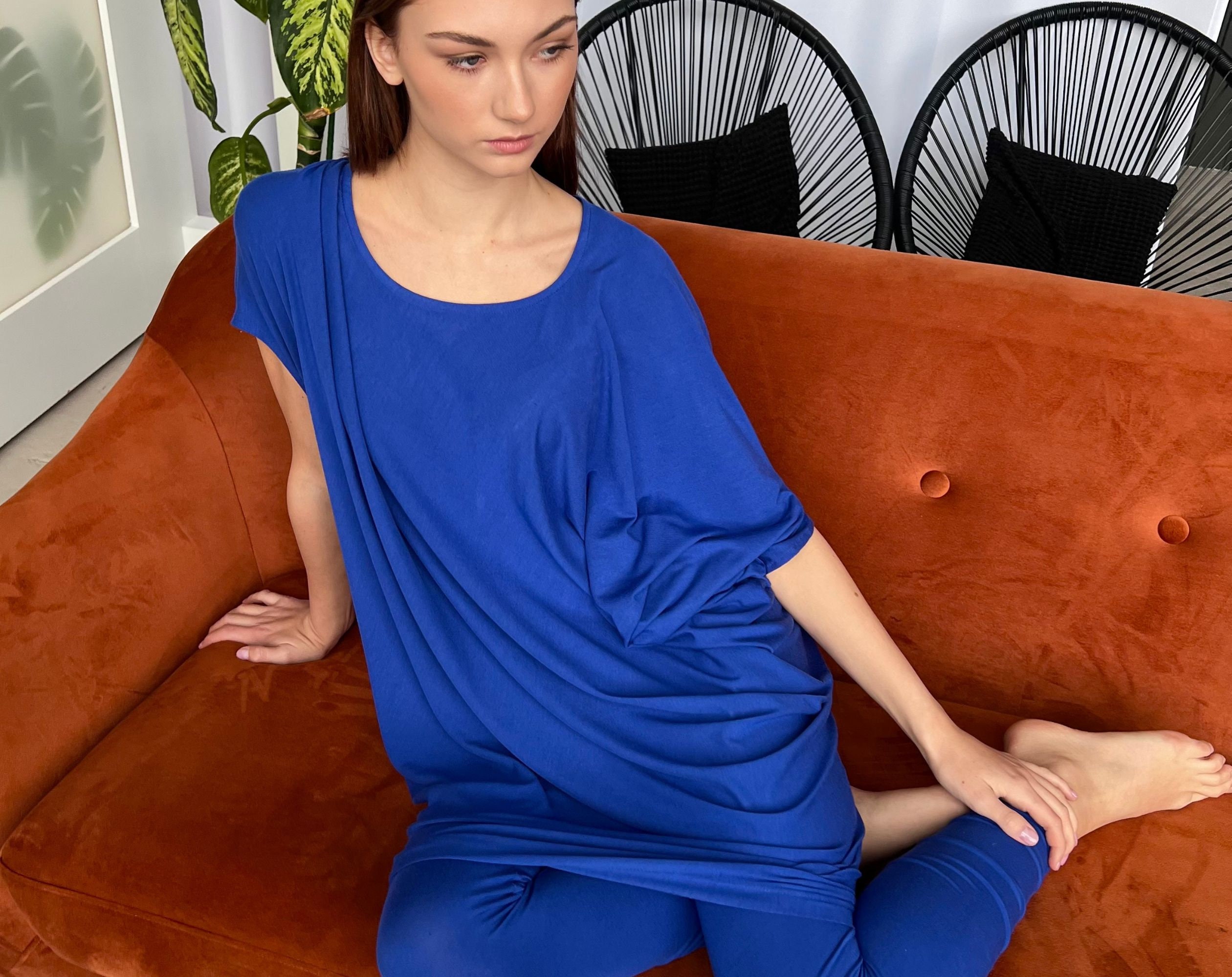 Blue Oversize Yoga Top, Plus Size Clothing, Women Workout Tunic, Jersey Shirt, Minimalist Casual Comfy Home Wear, Activewear