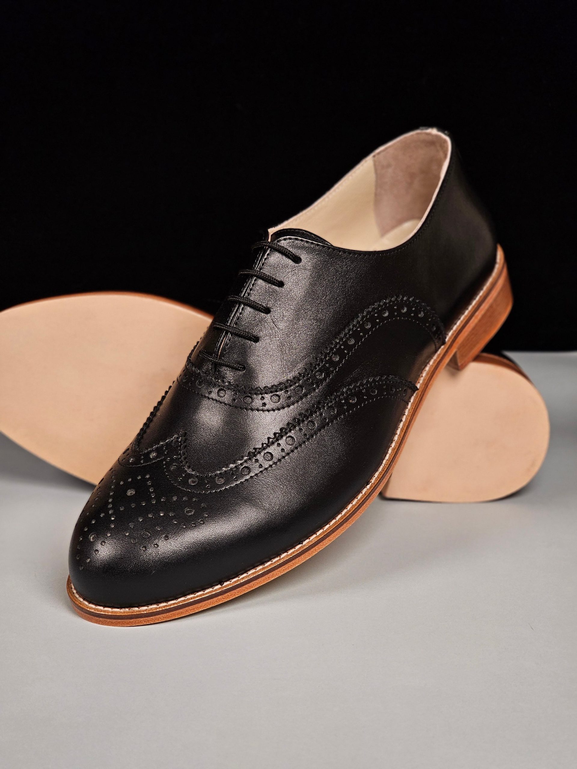 Brogue in Black Leather | Unisex Swing Dance Shoes Vintage Customized Harlem