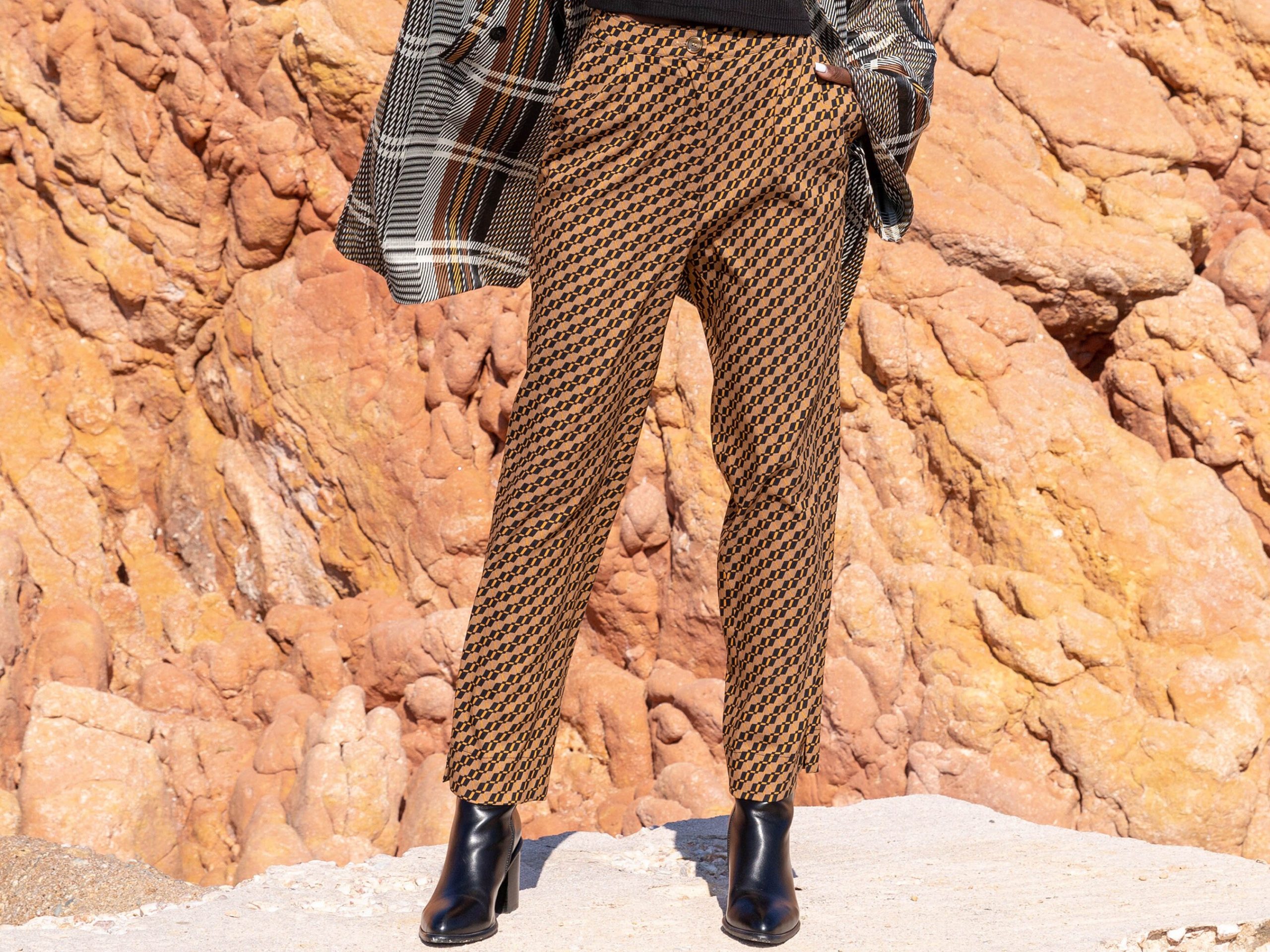 Brown & Mustard Women Pants, Earth Tone Trousers, Retro Print Aesthetic Spring Ankle Tailored Carrot Fit Pants