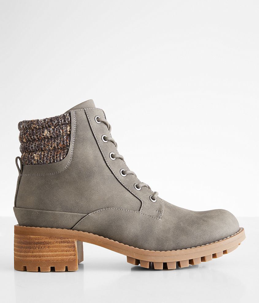 Bullboxer B-52 Heeled Ankle Boot