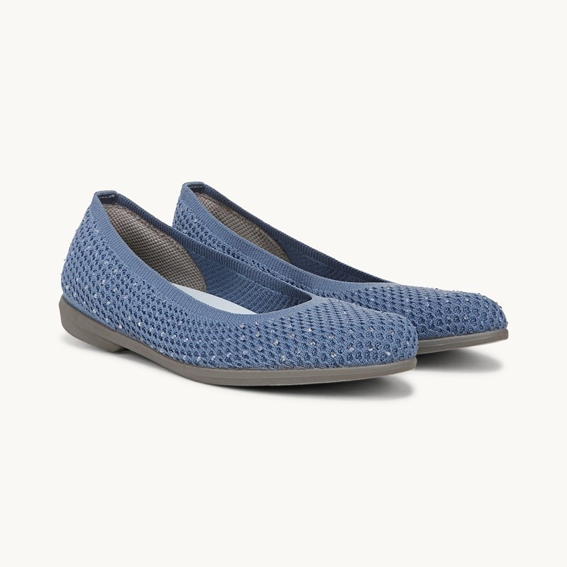 Bzees For LifeStride Kallie Ballet Flat Shoes (Elemental Blue Knit Fabric) 7.5 M