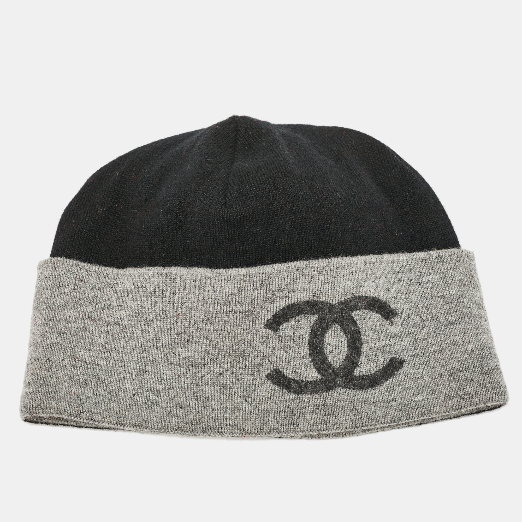 Chanel Black/Grey CC Cashmere Beanie