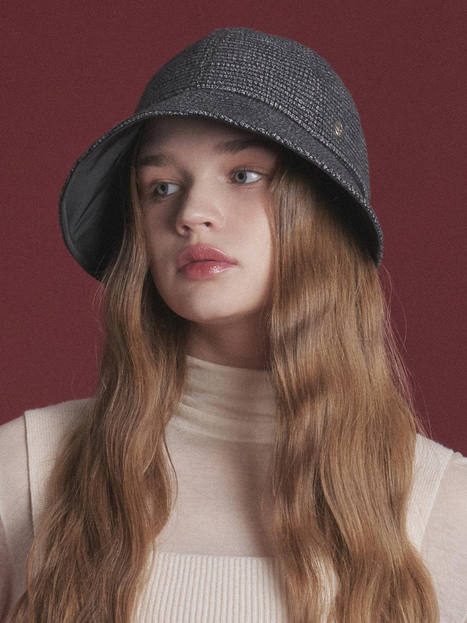 Check Velvet Adjustable Bonnet Hat