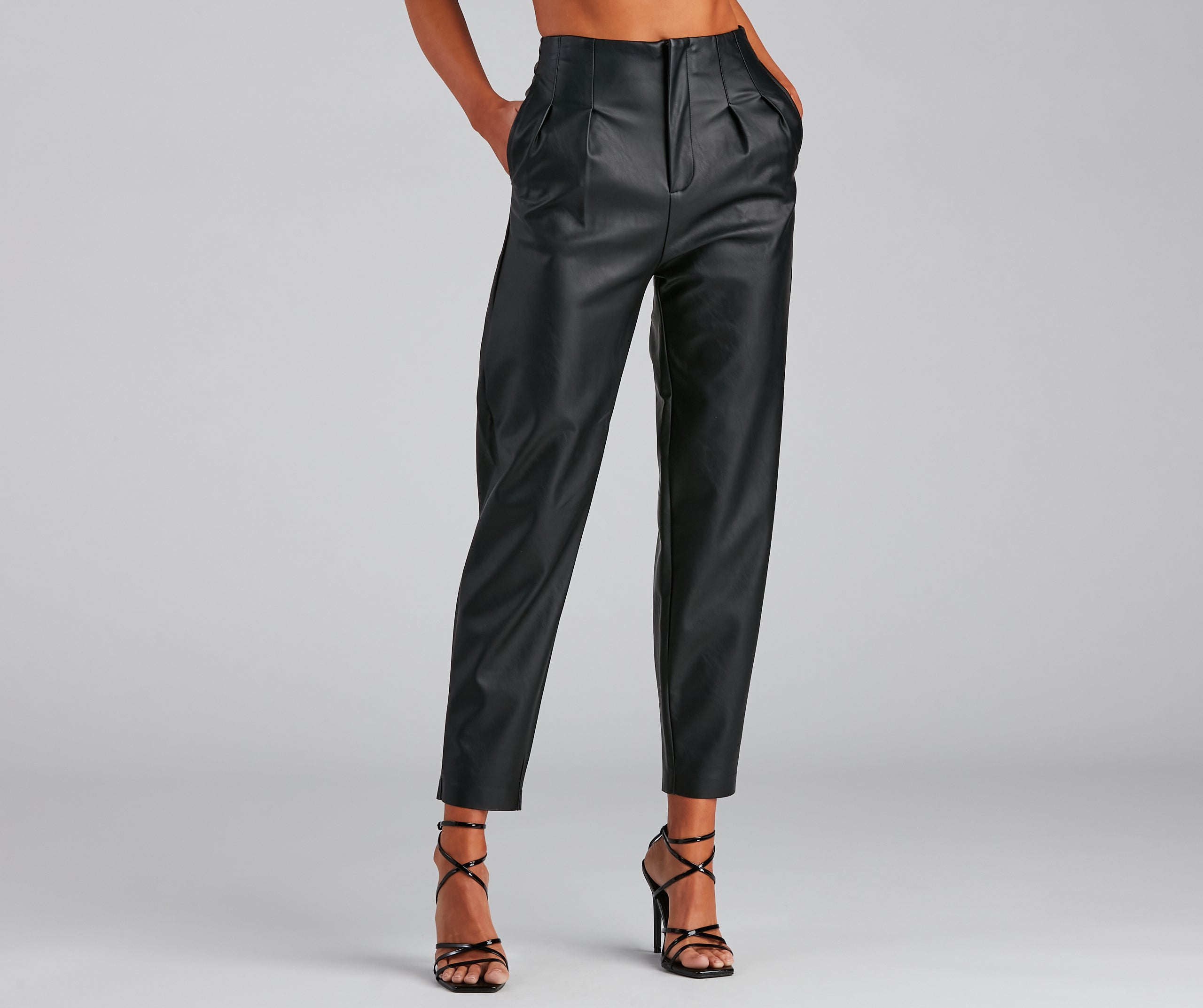 Chic Pleated Faux Leather Trousers