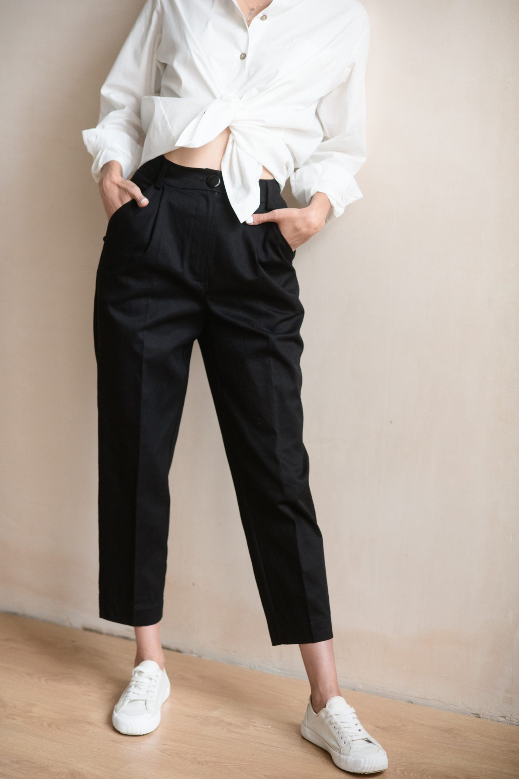 Classic Casual Trousers, Black Linen Joggers, Skinny Organic Trousers, Office Stylish Clothes, Minimal Trousers