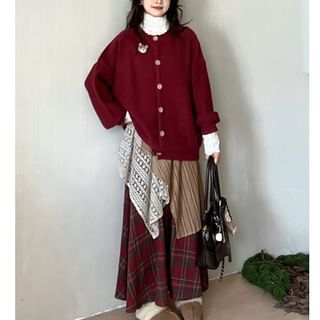 Crew Neck Cartoon Accent Button-Up Cardigan / Plaid Asymmetrical Lace Panel Layered Maxi A-Line Skirt