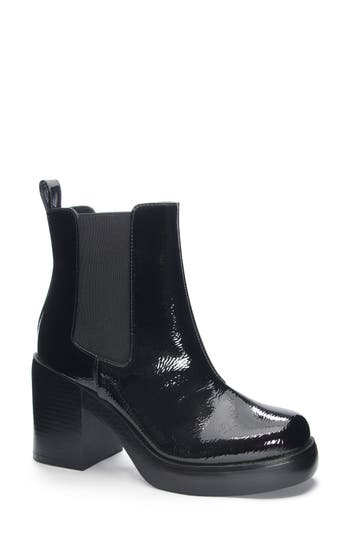 Dirty Laundry Gutsy Chelsea Boot in Black at Nordstrom Rack, Size 5.5