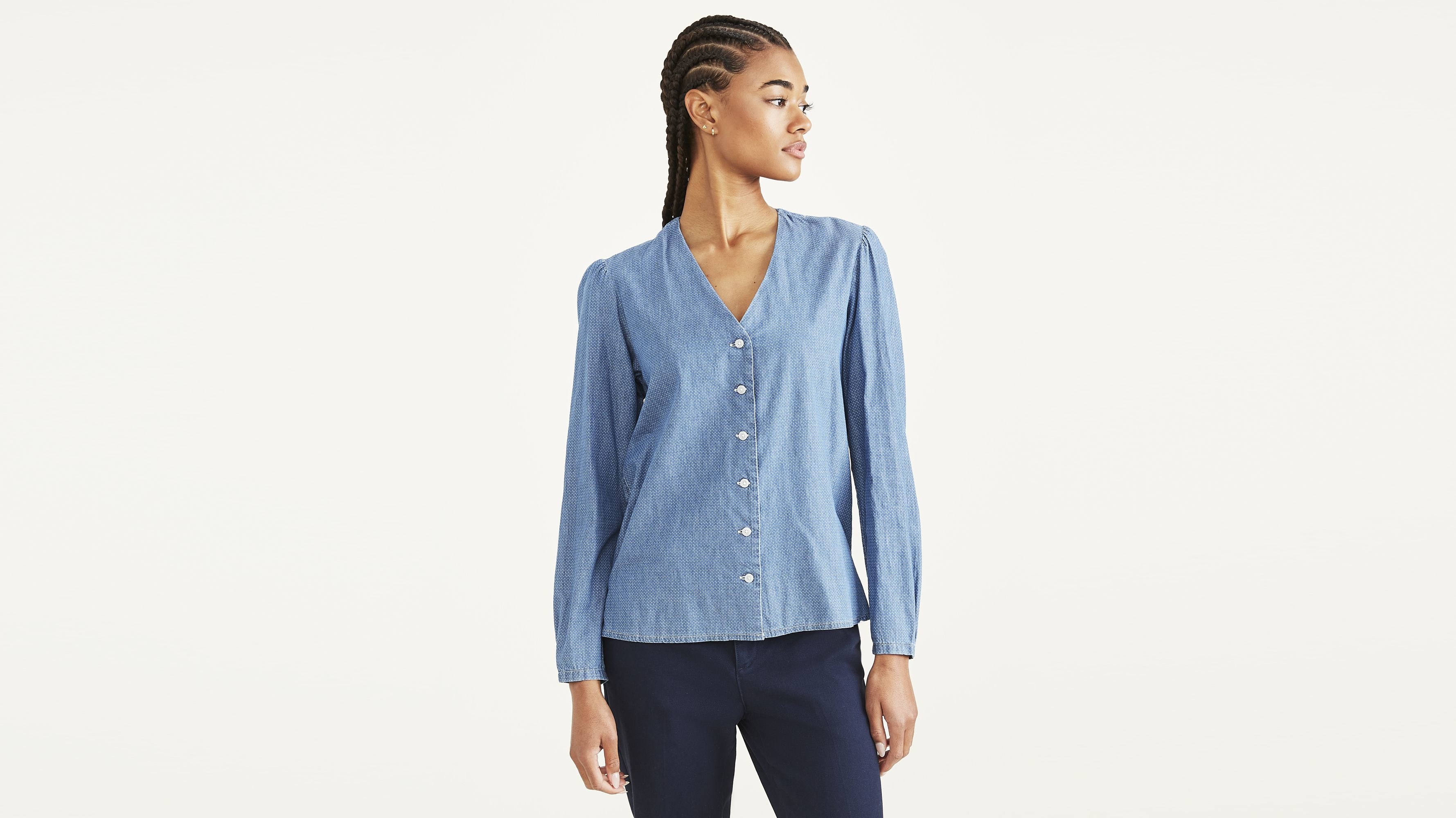 Dockers Woven V-neck Shirt - Regular Fit - Women's - Blue L