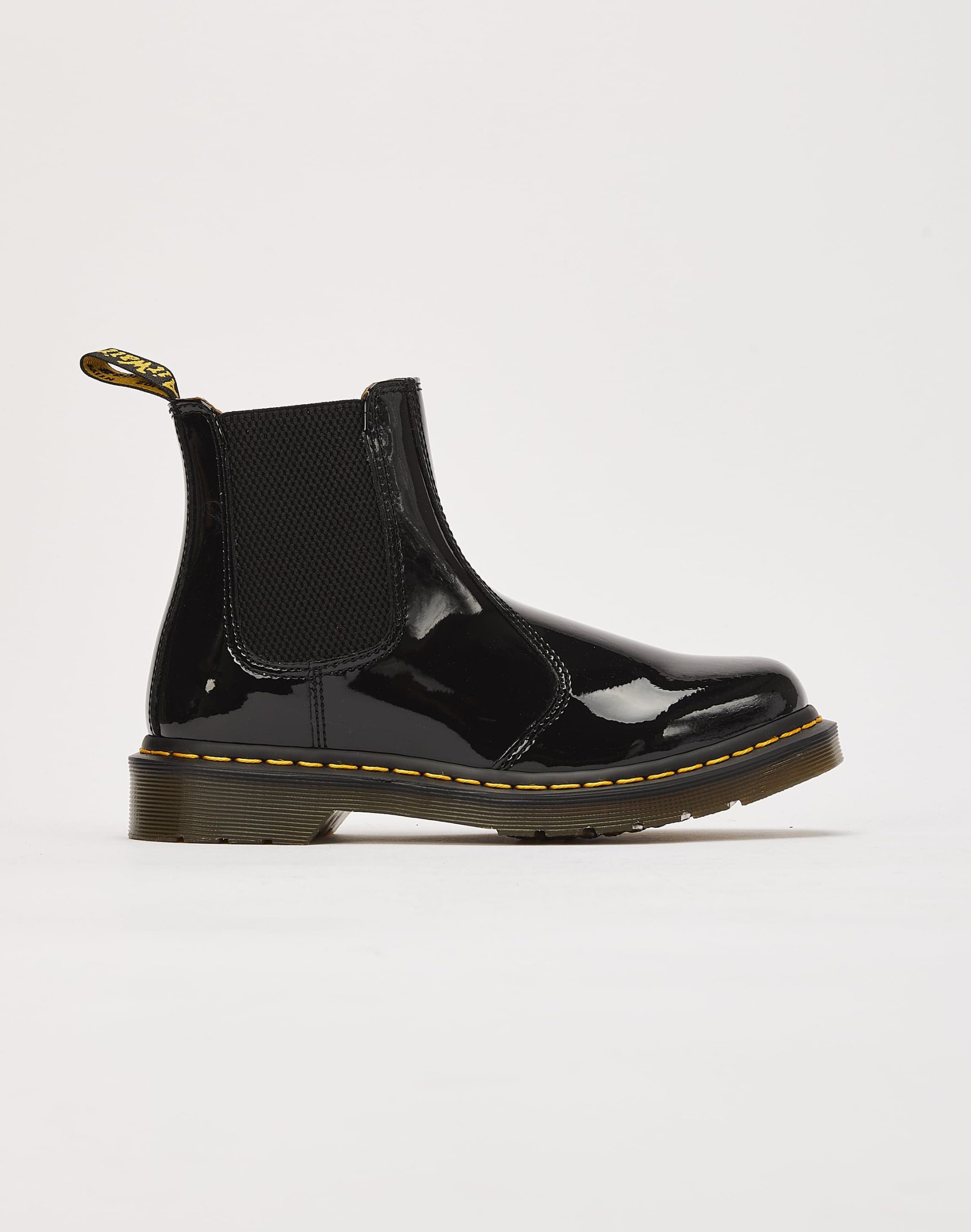 Dr. Martens 2976 Chelsea Boots