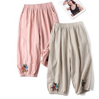 Elastic Waist Floral Embroidered Cropped Baggy Pants