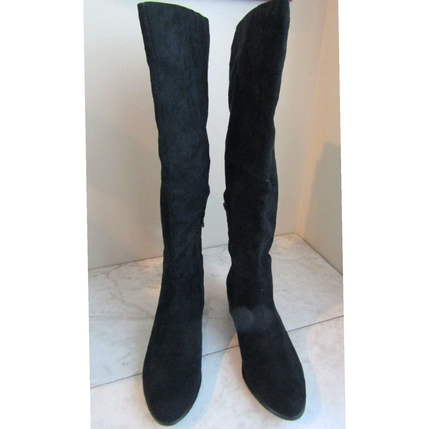 Esprit Treasure Black Faux Suede Leather Style Knee High Boots For Women In Size 9 M In Box in White