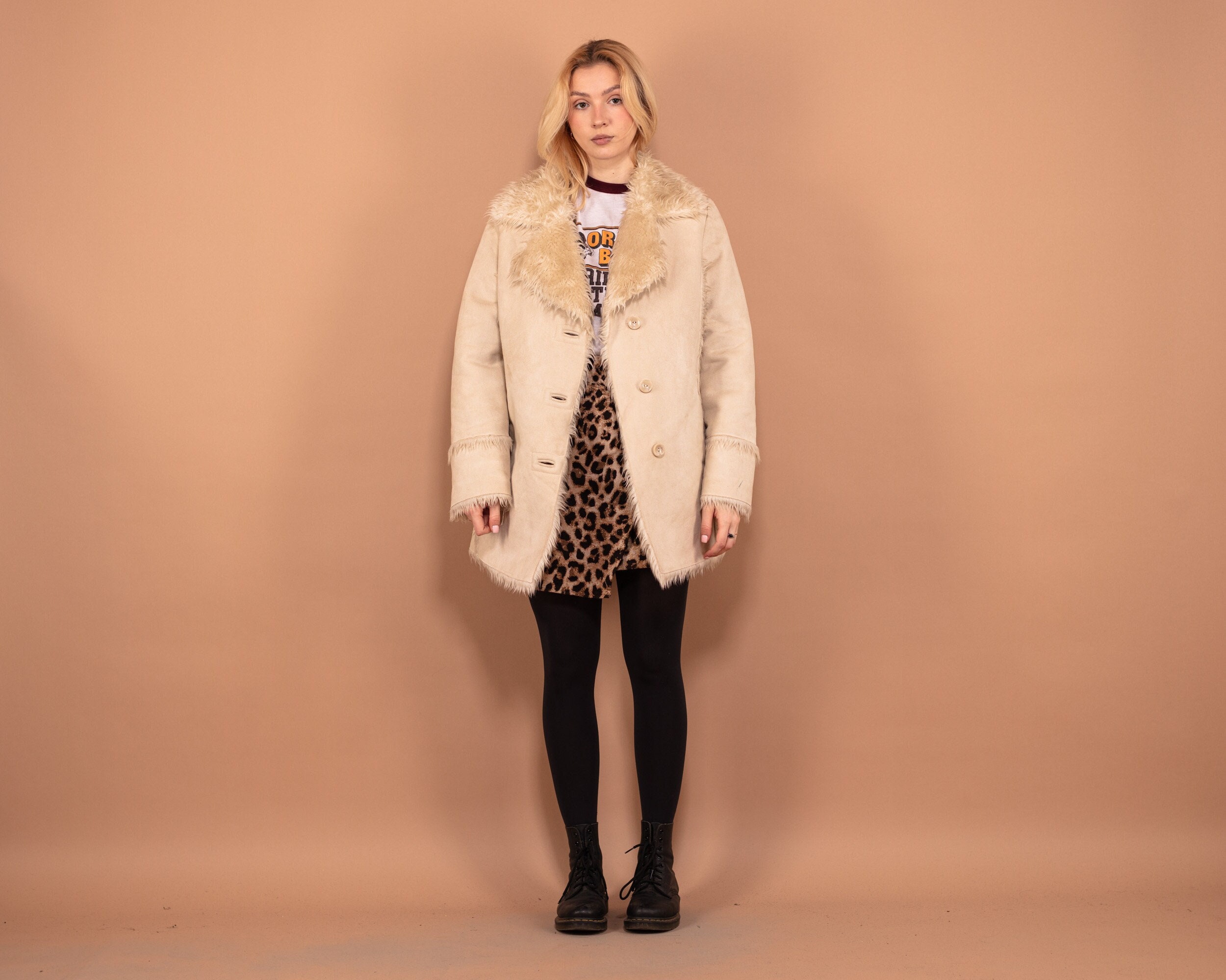 Faux Sheepskin Coat 00S, Size M Beige Coat, Sherpa Afghan Cruelty Free Sustainable Vintage Clothing, Vegan