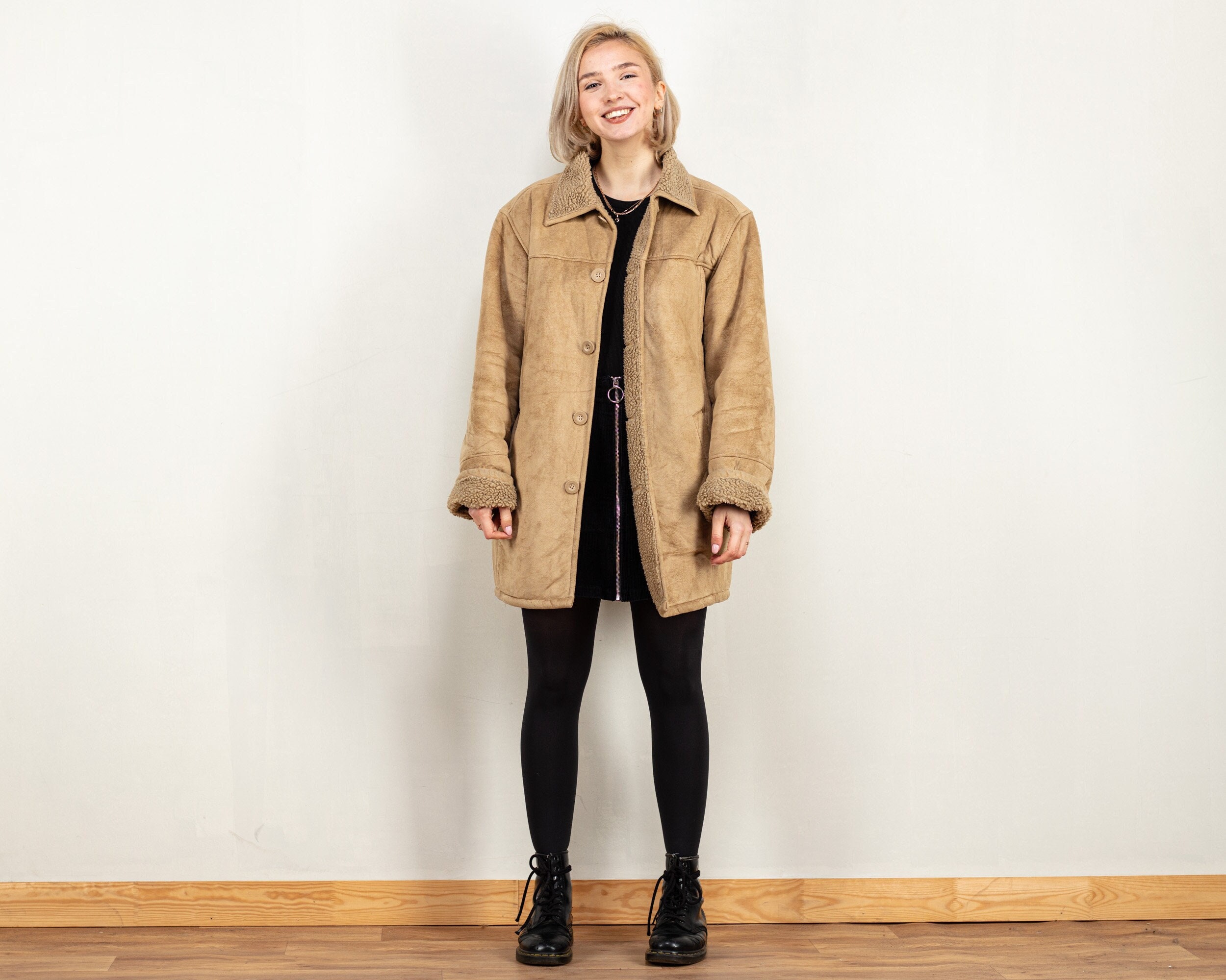 Faux Sheepskin Coat Women Beige Soft Fake Suede Shearling Coat Winter Warm Polyester Outerwear Size Large