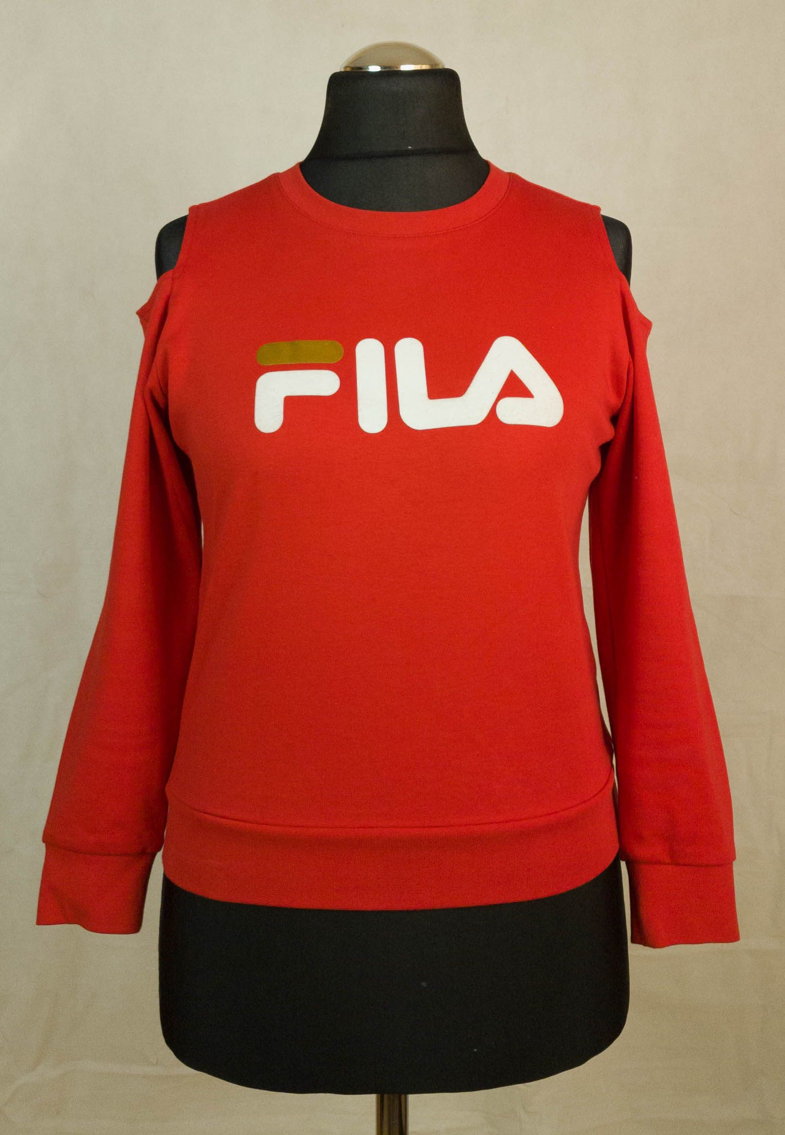 Fila Womens Activewear Top Size M Vgc in Red