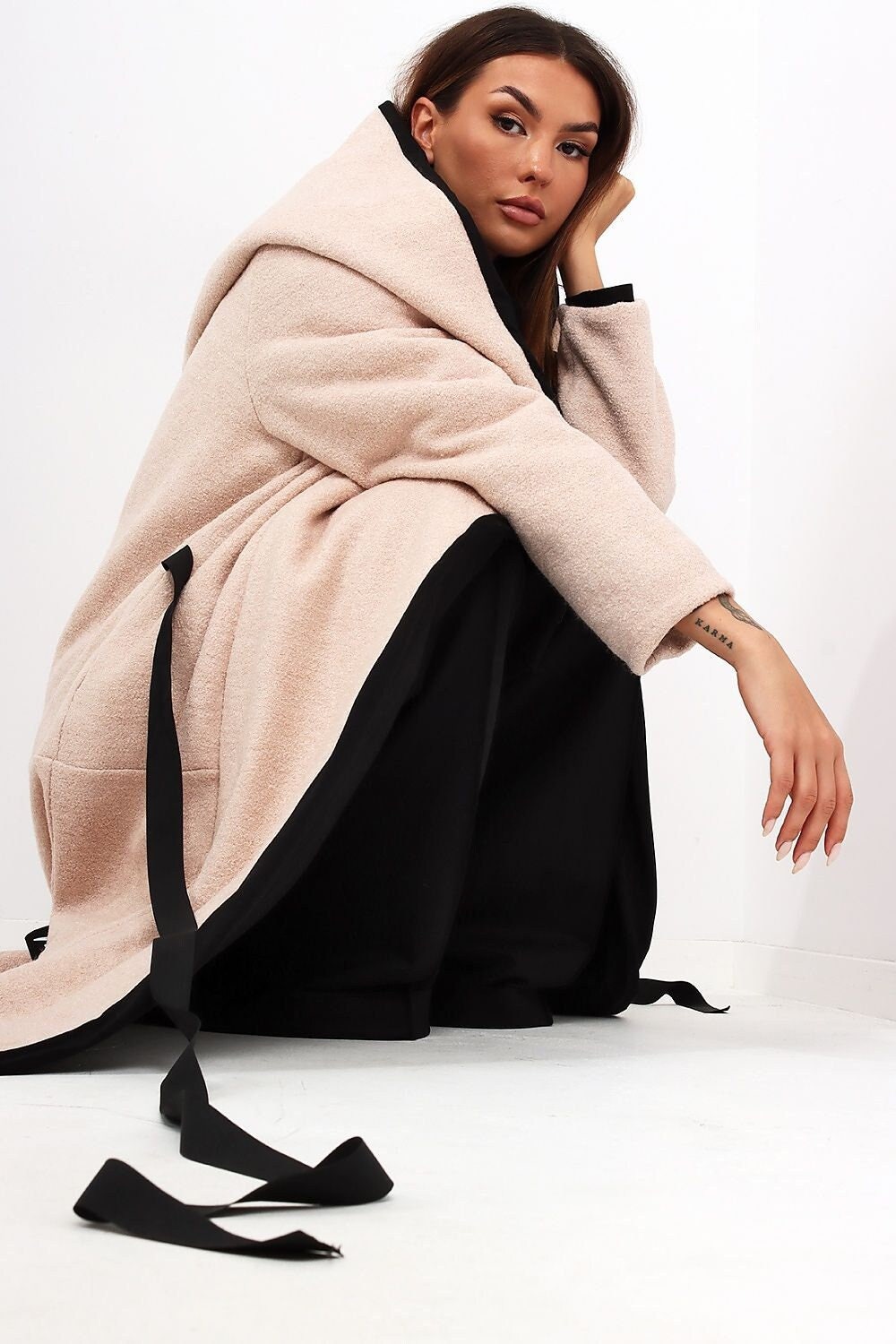 Futuristic Two Tone Long Hooded Sweatshirt Coat, Maxi Wrap Clothing, Ladies Sweatshirt, Oversized Coat