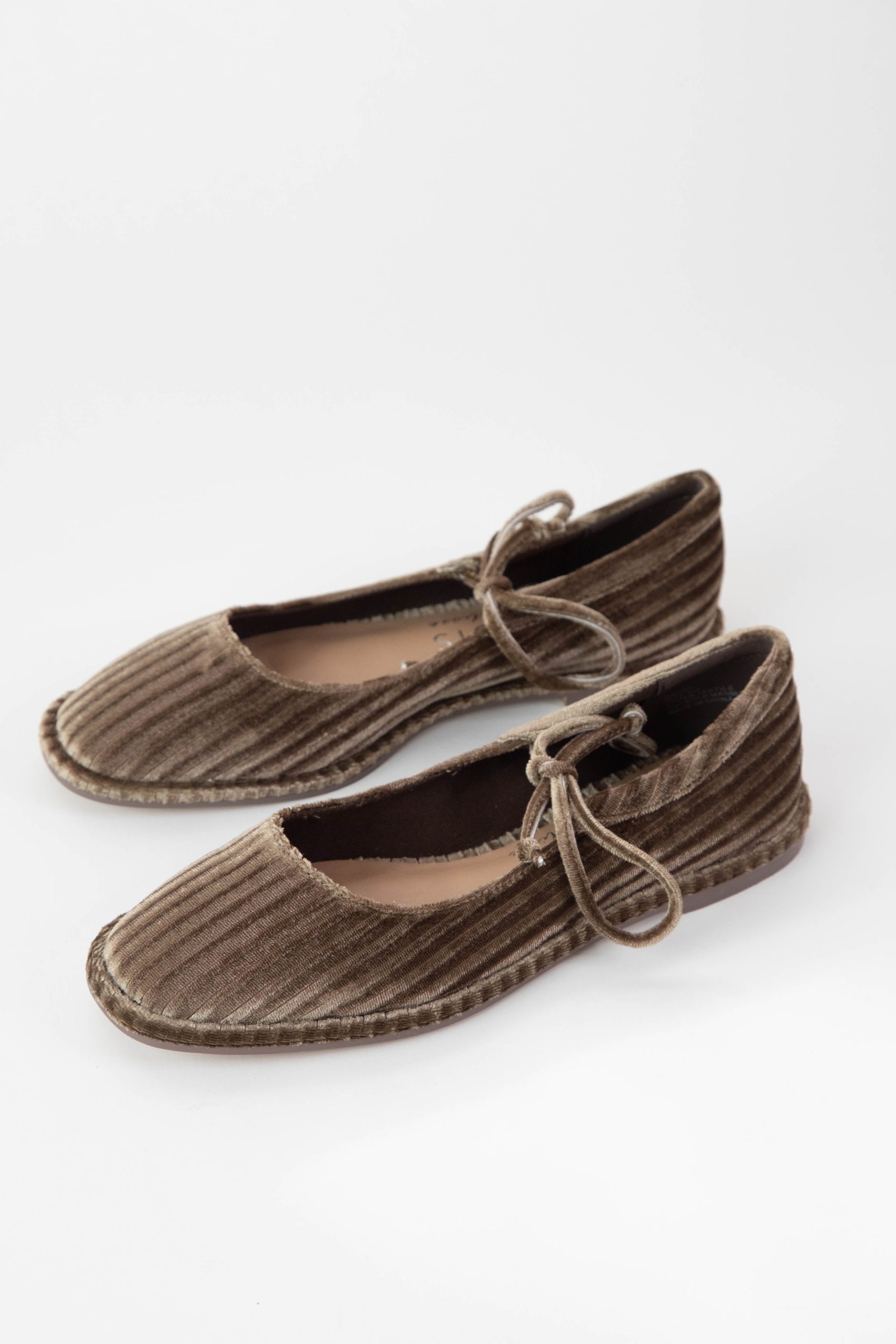 Gerry Ballet Flat Brown Velvet | Coconuts by Matisse