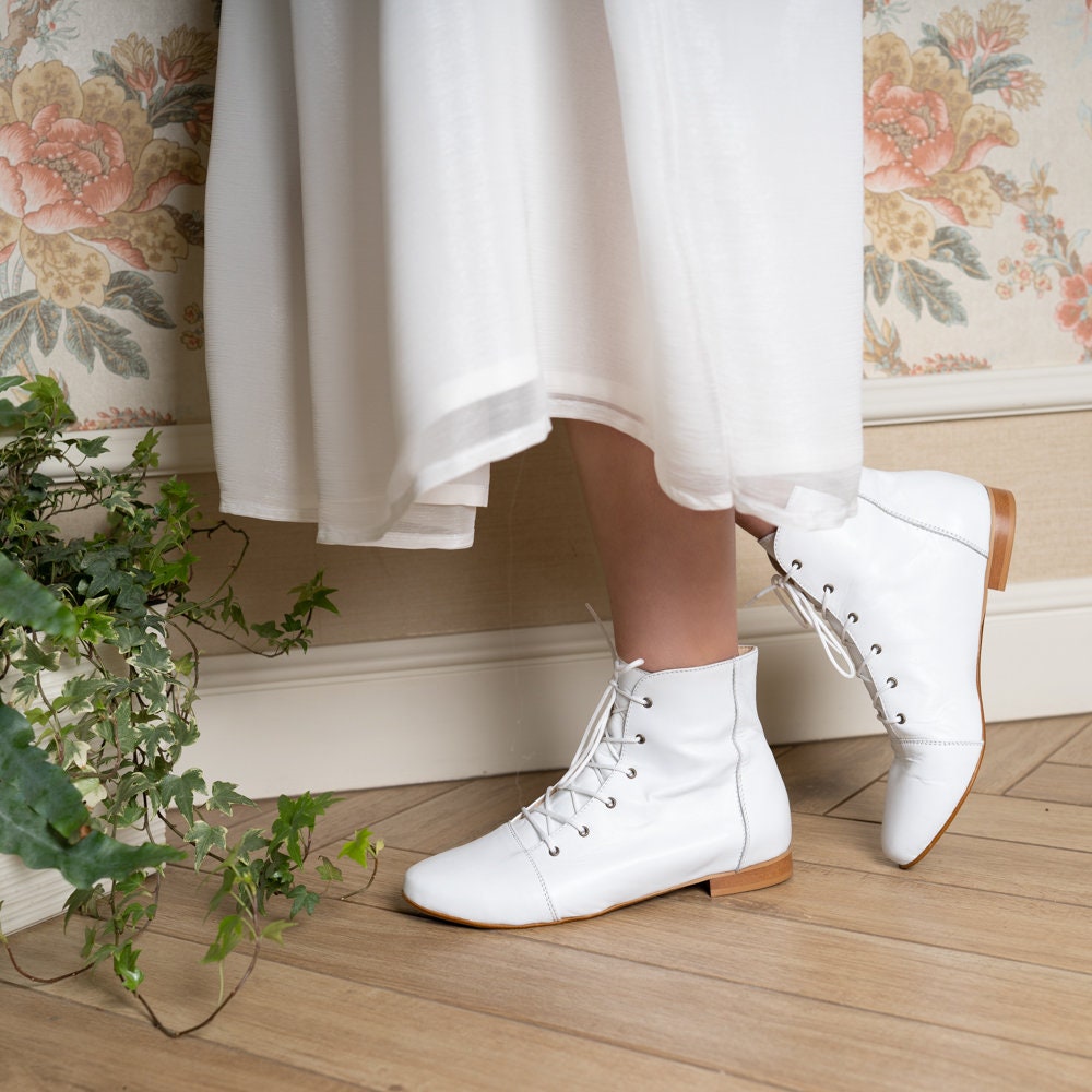 Greta - Leather Boots, Wedding White Boots, Country Wedding Boots, Wedding Ankle Boots, Lace Up Boots, Boho Shoes