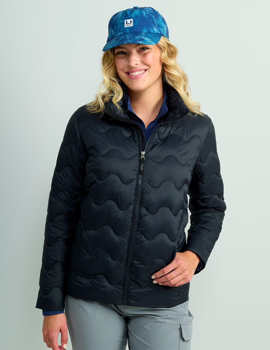 HUK Gear Women's Huk Wave Jacket in Black