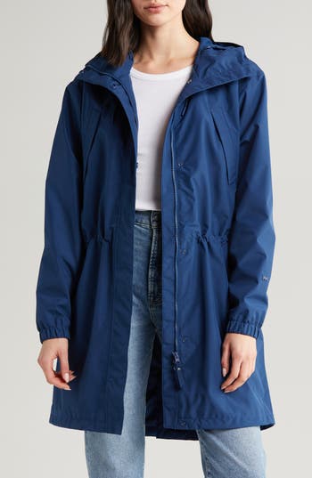 Helly Hansen T2 Hooded Waterproof Raincoat in Ocean at Nordstrom Rack, Size X-Small