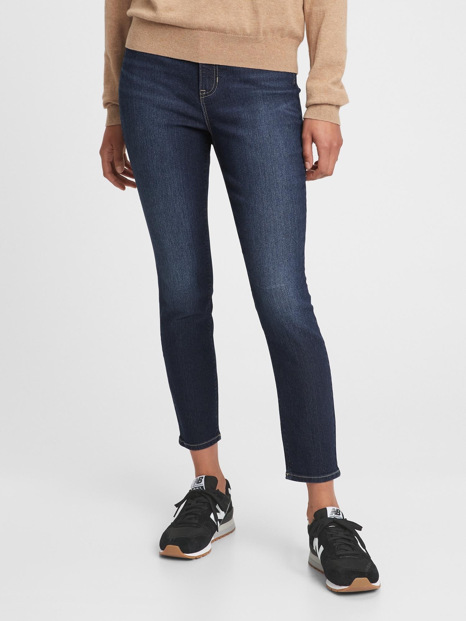 High Rise Favorite Jeggings