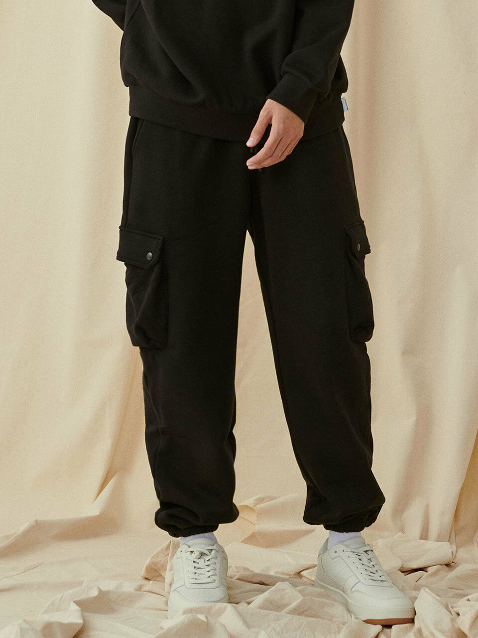 Jogger 4118 Fleece Cargo Jogger Pants_Black