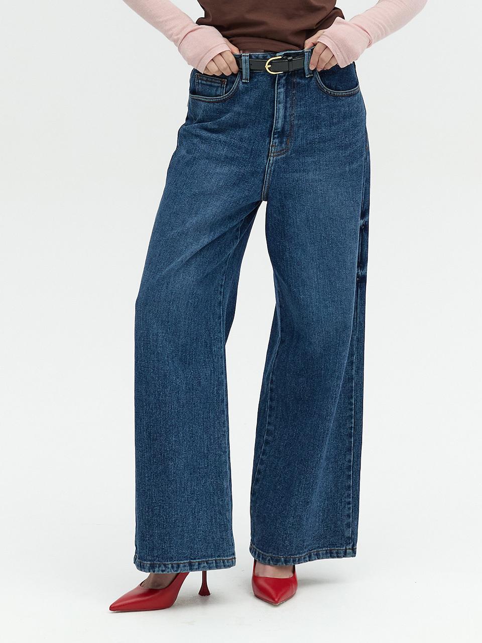 LOW-RISED WIDE-LEG DENIM PANTS_BLUE