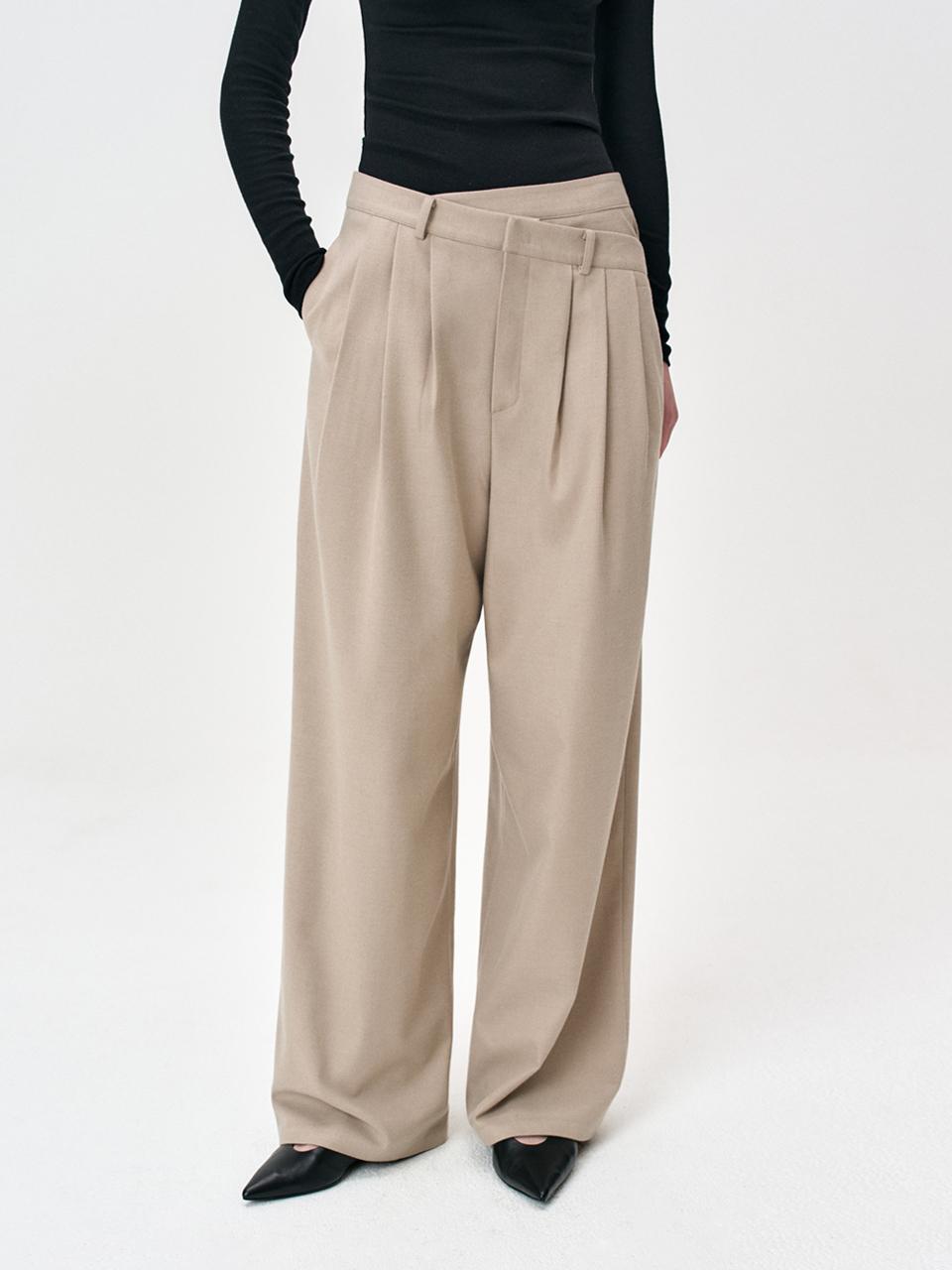 Layered Pleated Wide-leg Wool Pants [Beige]