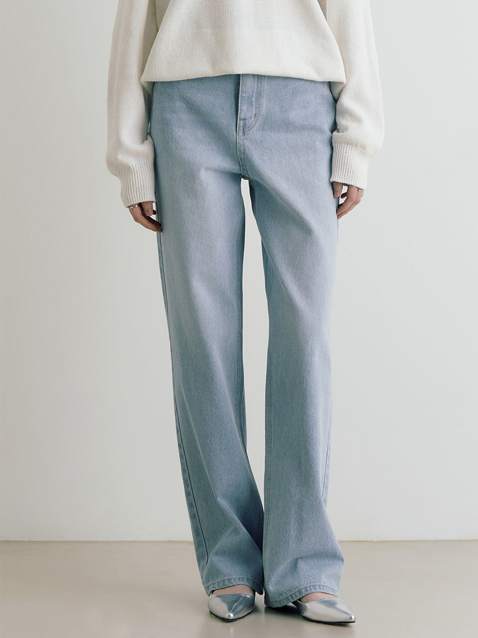 Leather Label Washing Wide Pants _ Light Blue