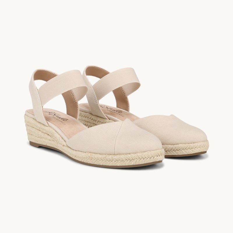 LifeStride Shoes Kimmie Espadrille Wedge Sandals (Beige Fabric) 7.5 W