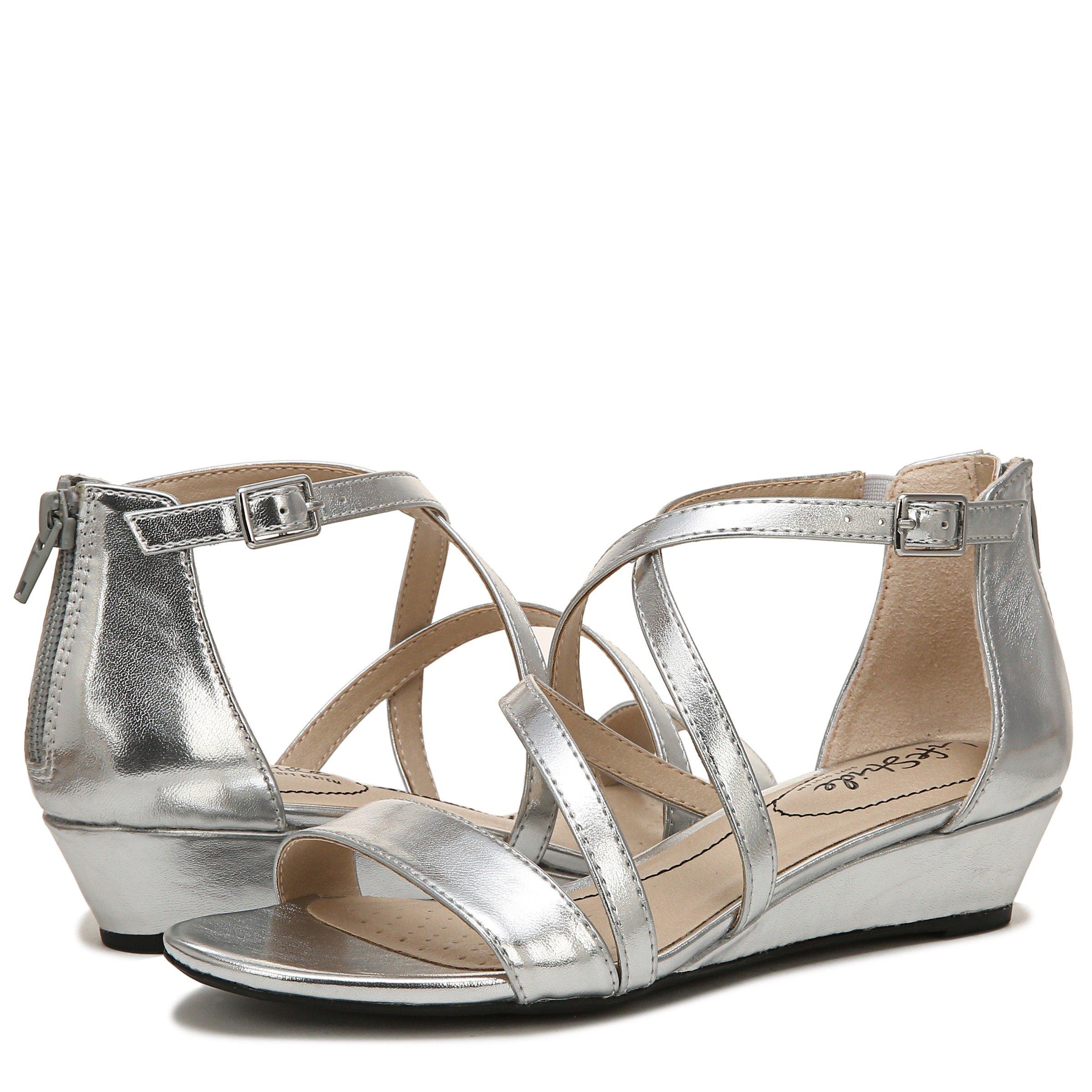 LifeStride Womens Yolanda Strappy Dress Sandals