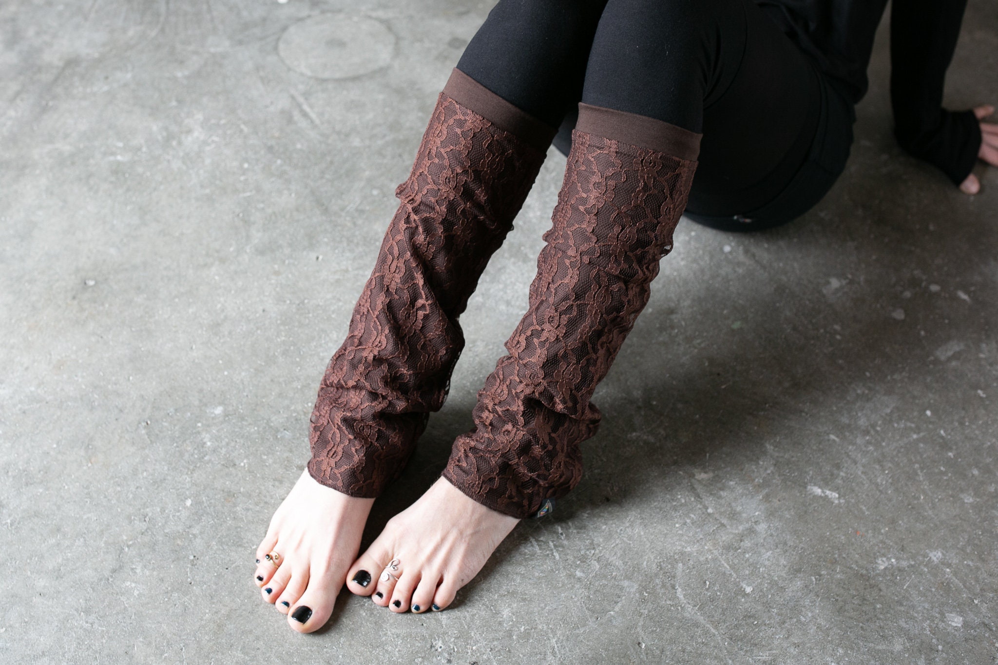 Light-Weighted Leg Warmers - Boot Socks, Cuffs With Floral Lace Brown