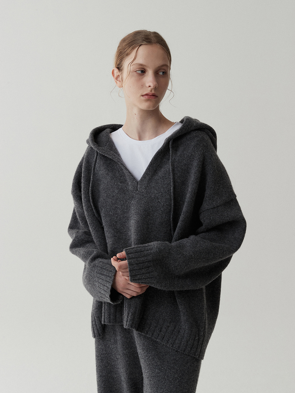 Loose Hoody Wool Pullover-Charcoal