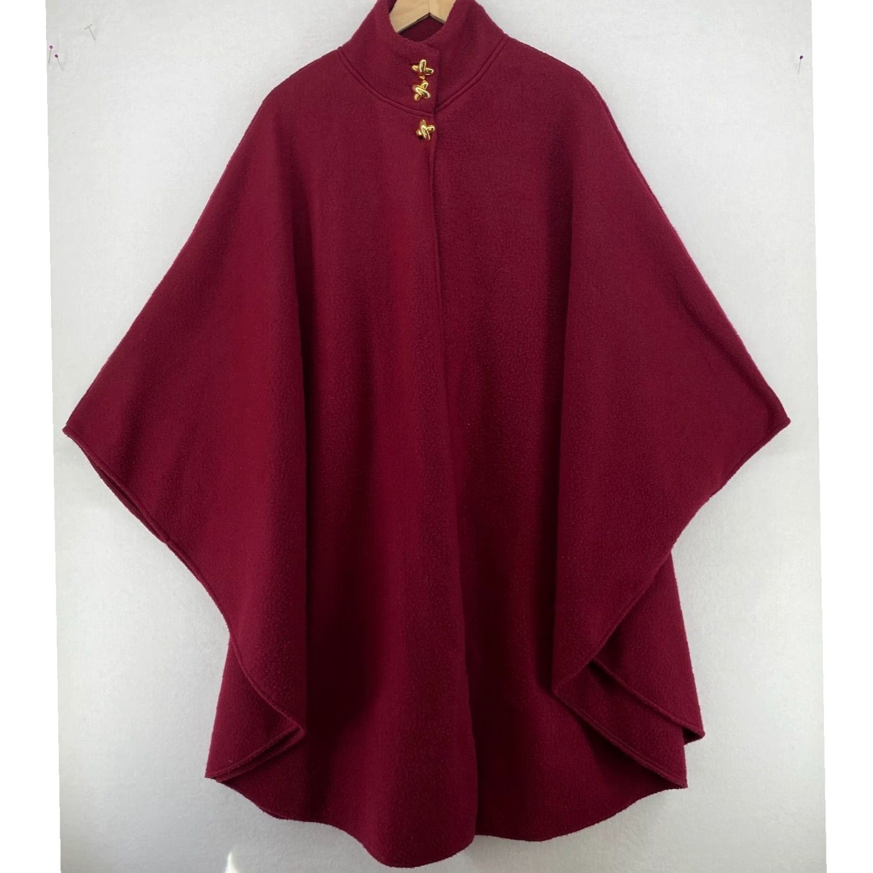 Lord Taylor Maroon Felted Open Front Fleece Button Cape Coat Poncho Topper Os For Elegant Layering in White, Women's