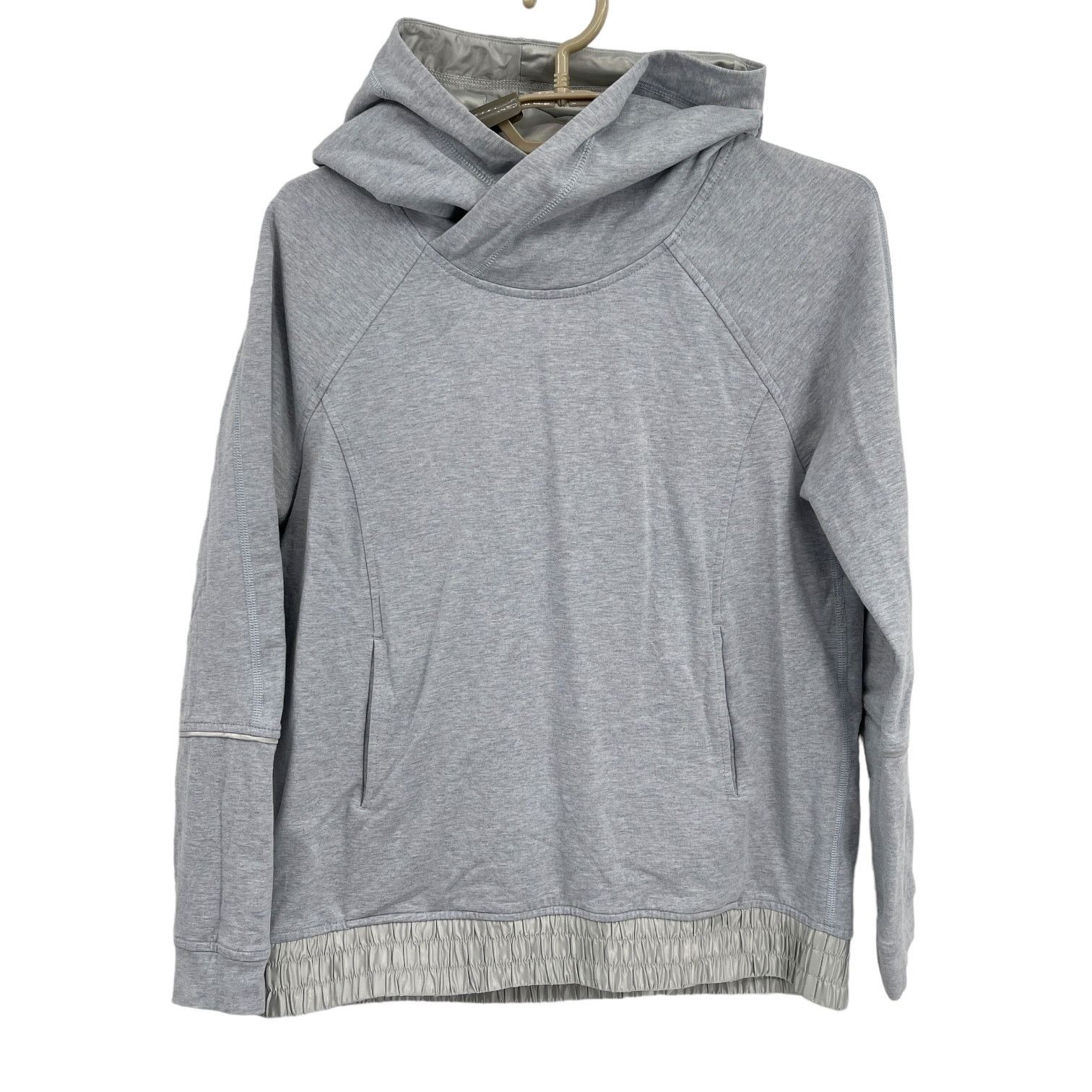 Lululemon Pullover Satin Lined Hoodie Sweatshirt Pockets 6 in Grey, Women's (Size Medium)