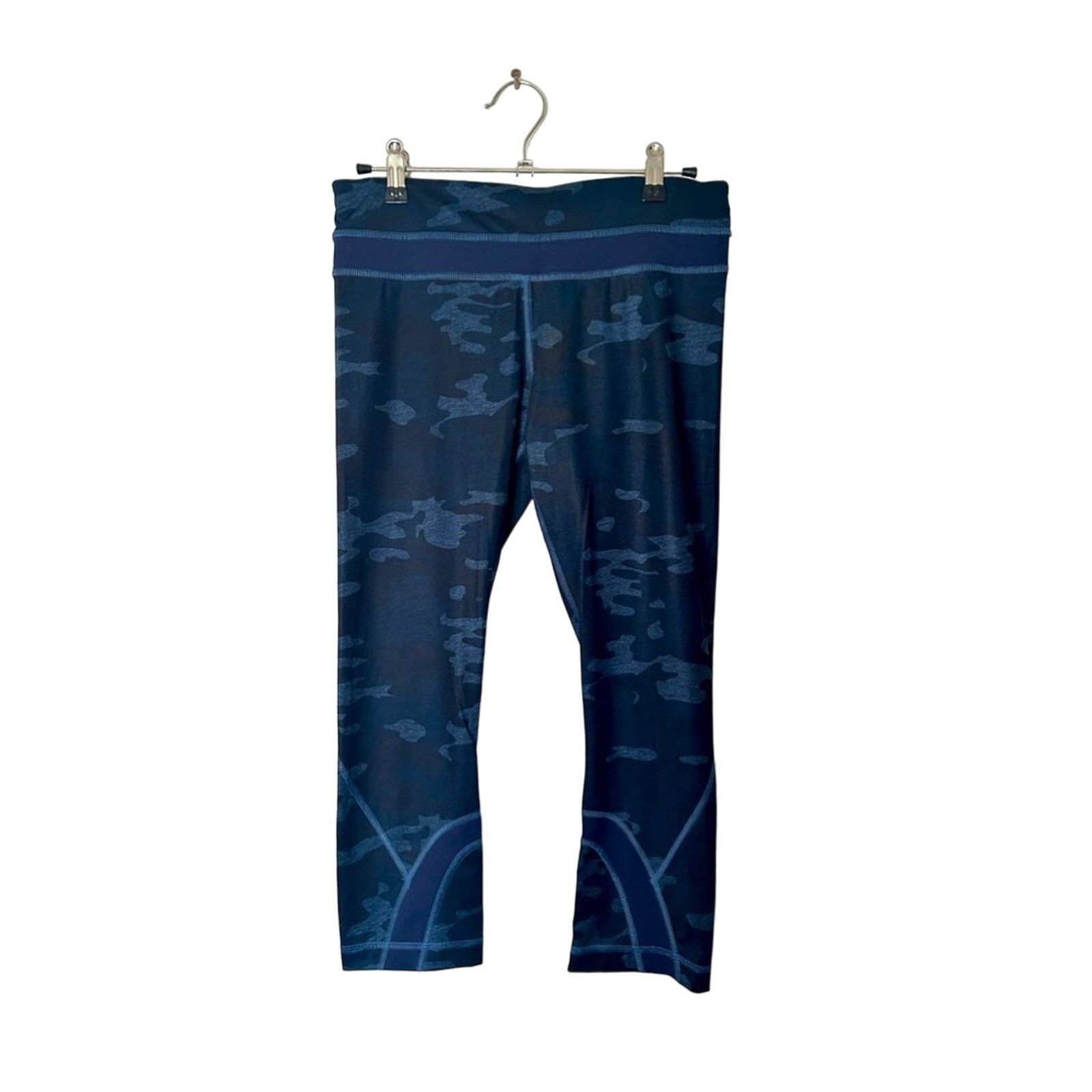 Lululemon Run Inspire Crop Ii Women 6 Blue Camo Leggings (Size 28)