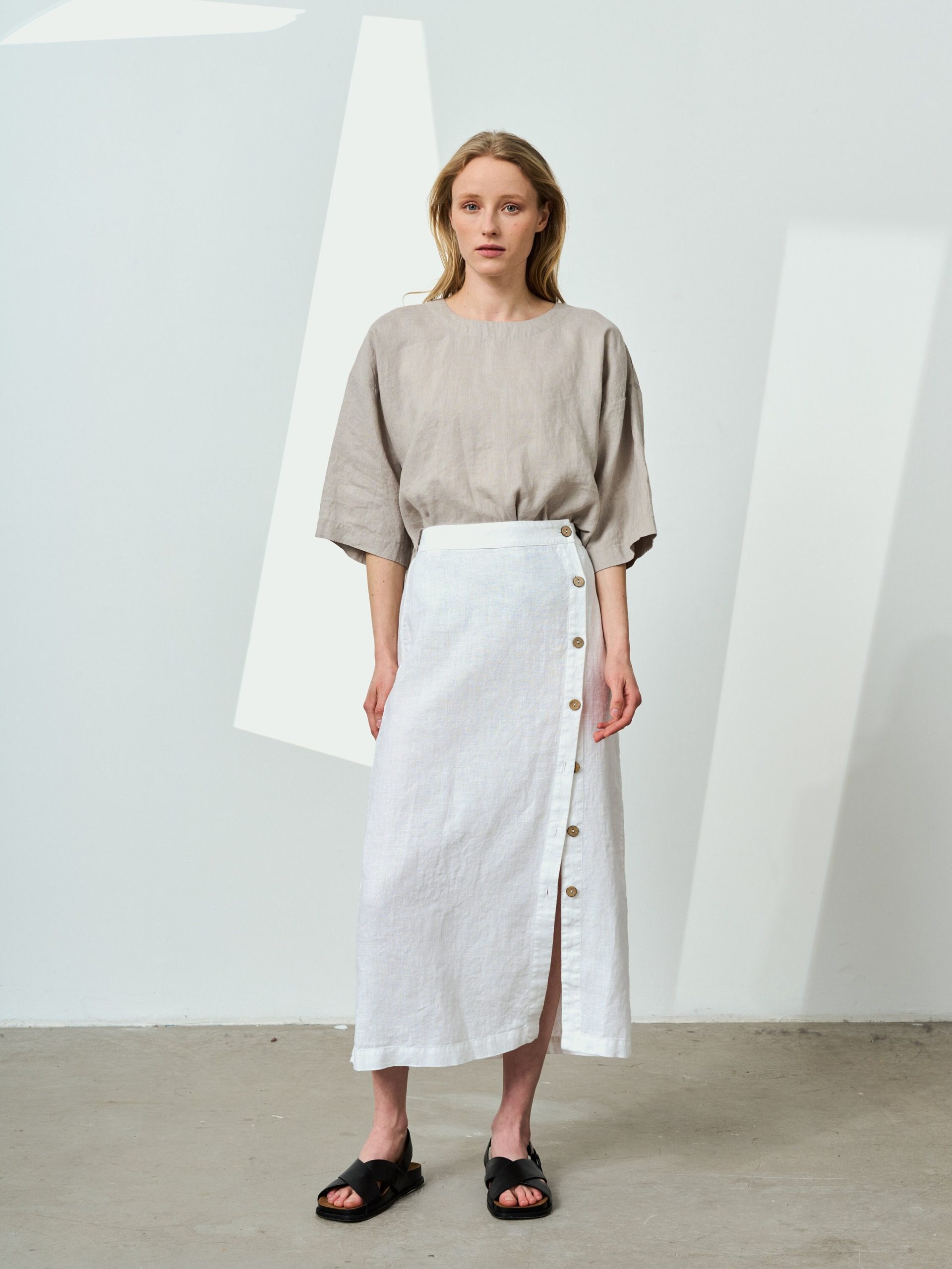 Midi Linen Skirt With Asymmetric Buttoning, A-Line Slit, Buttoned Skirt, Fashionable Daylight