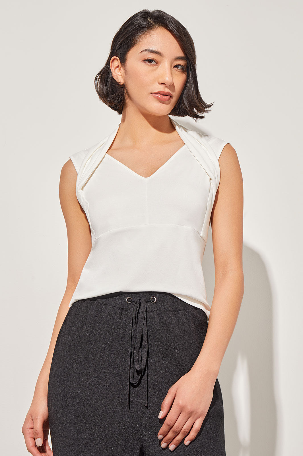 Modern Fit Jersey Halter V-Neck Tank