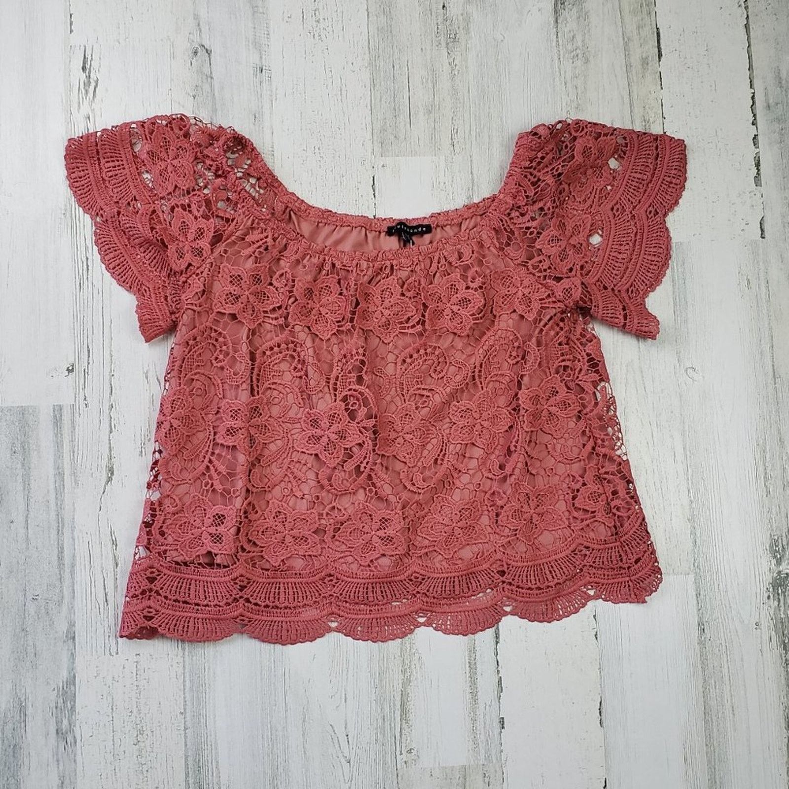 NWT Haute Monde Off-The-Shoulder Crochet Lace Top Medium in Pink, Women's