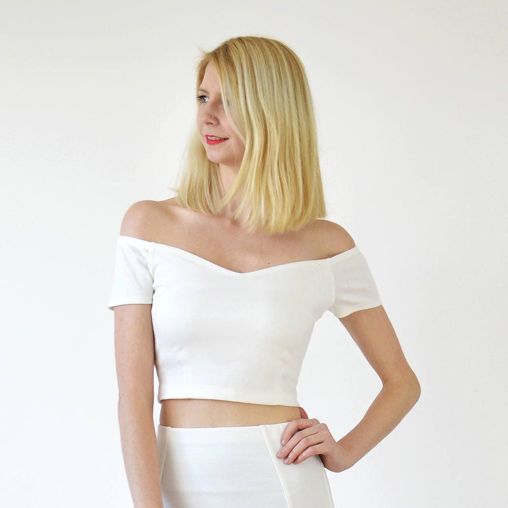 Off Shoulder Top | White Off The Shoulder Top. Fitted Crop Short Sleeve Bardot