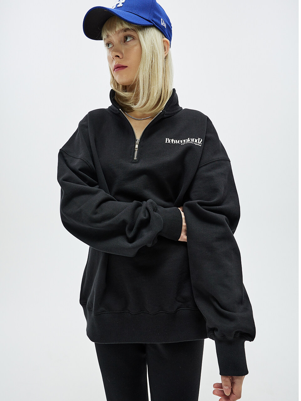 Oversized Fit Zip-Up Sweatshirt_Black