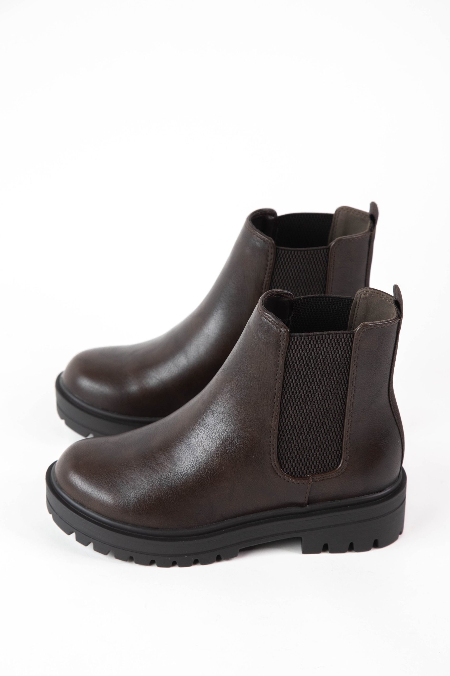 Paden Pull On Chelsea Boot Brown PU