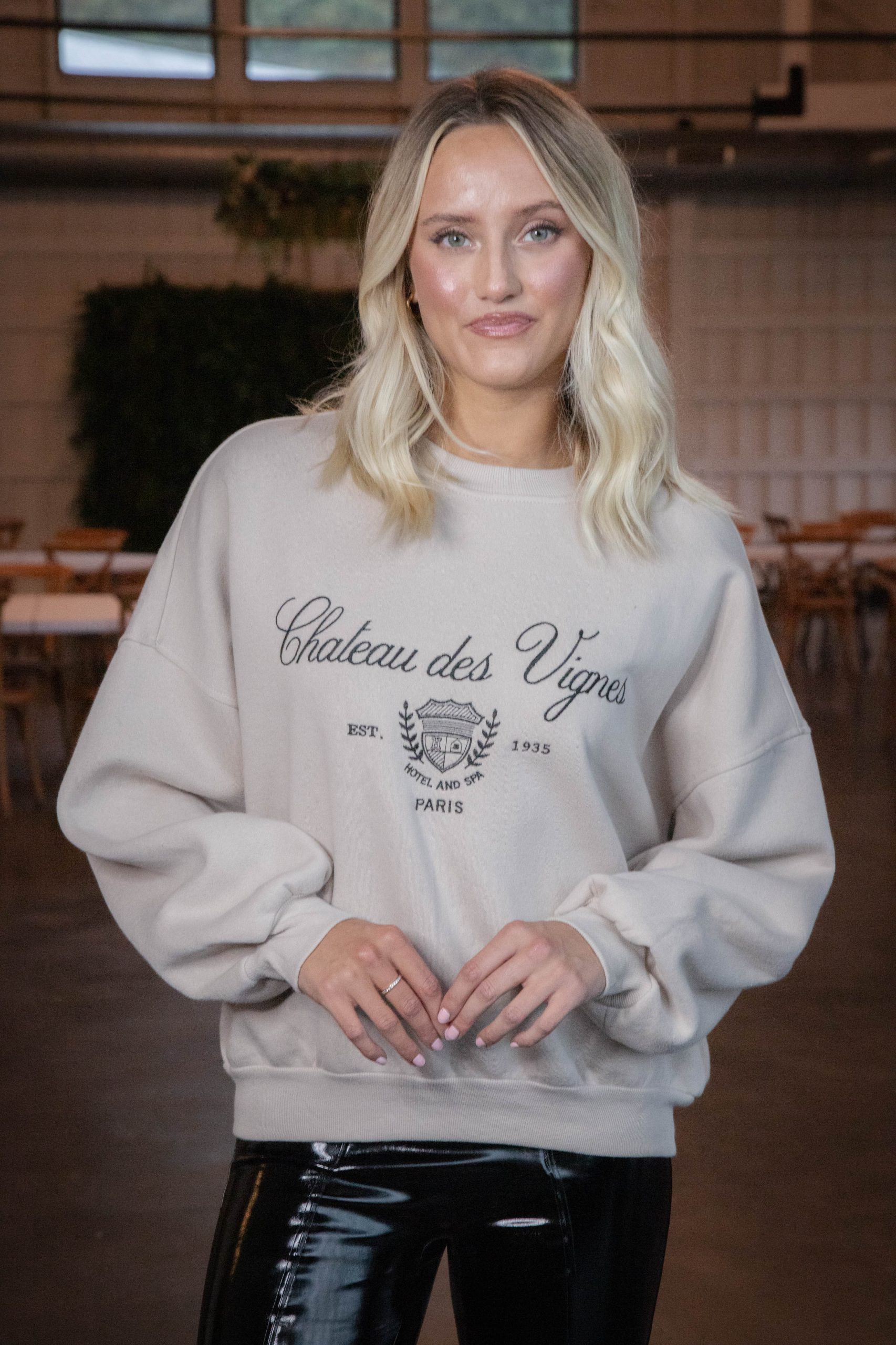 Paris Embroidered Crew Neck Sweatshirt Khaki