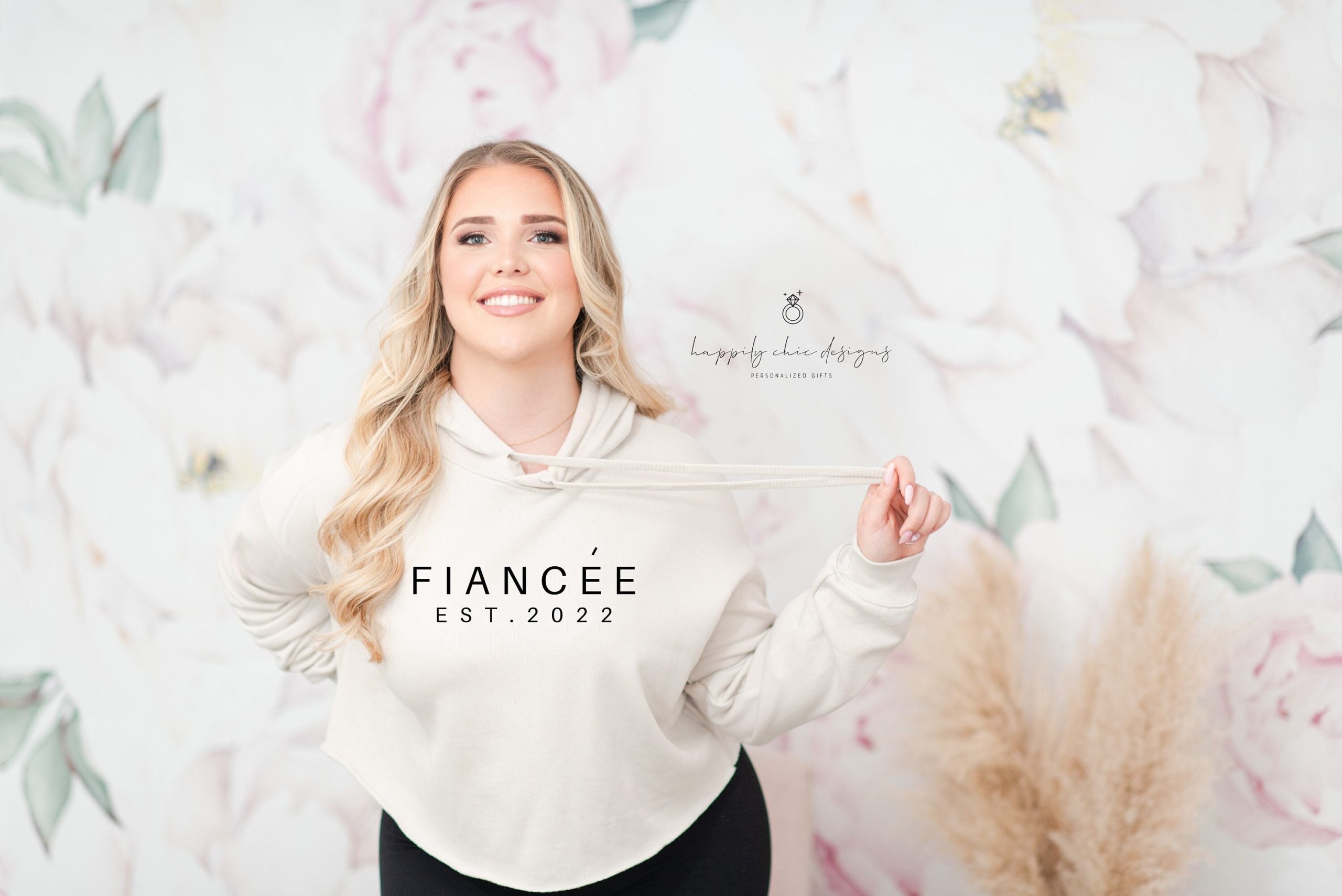 Personalized Minimalist Fiancée Est Bride Mrs Wifey Cropped Hoodie Sweater - Future Sweaters - Wedding Engagement To Be Box